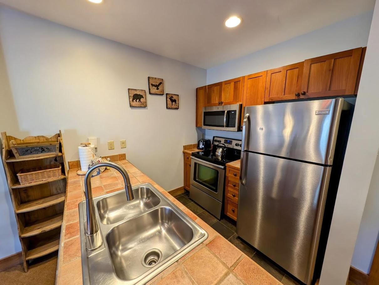 Red Hawk Lodge 2275 by SummitCove Lodging in Colorado