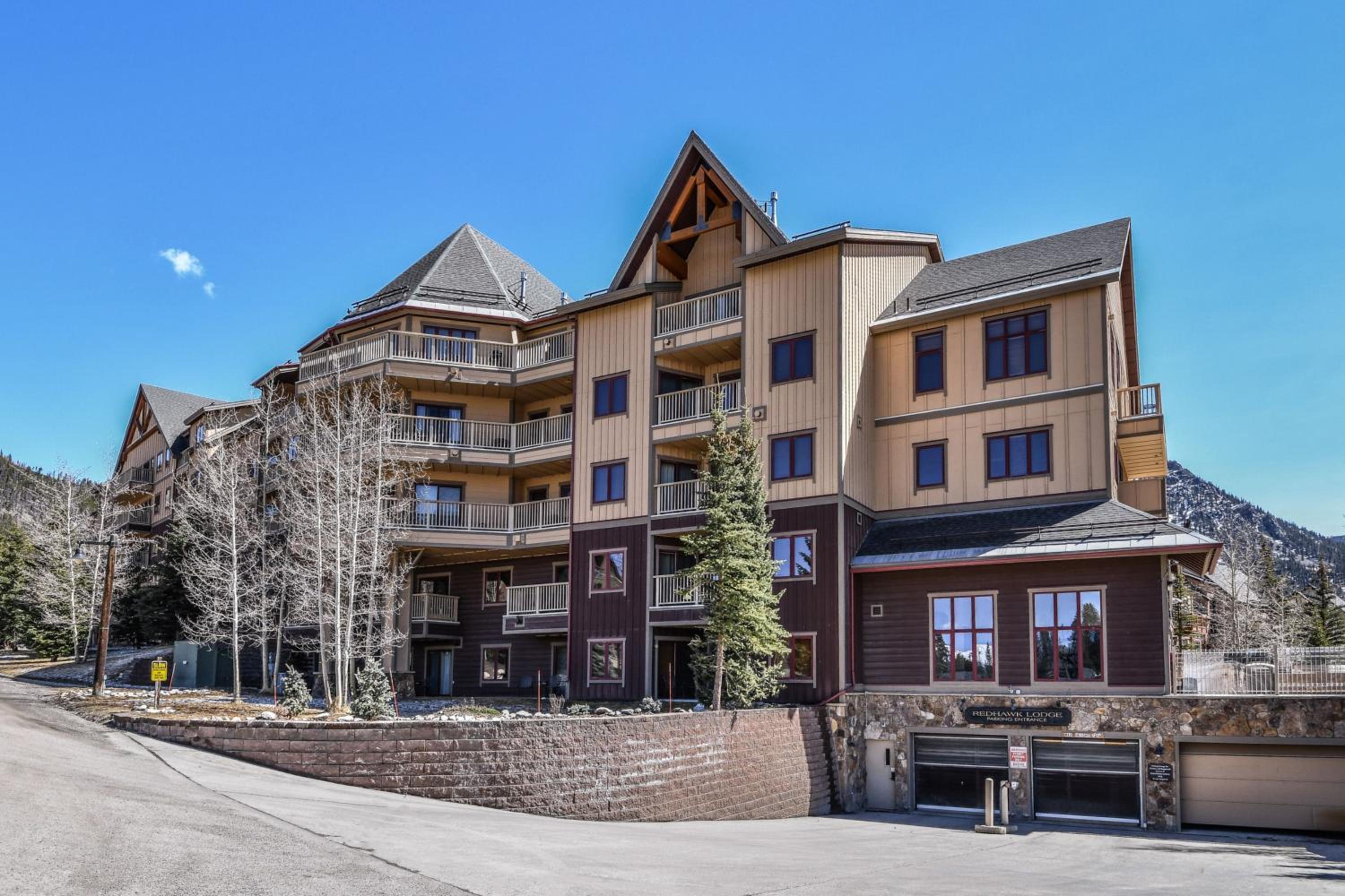 Summit County Vacations - Red Hawk Lodge 2281 by SummitCove Lodging - Property Image 35