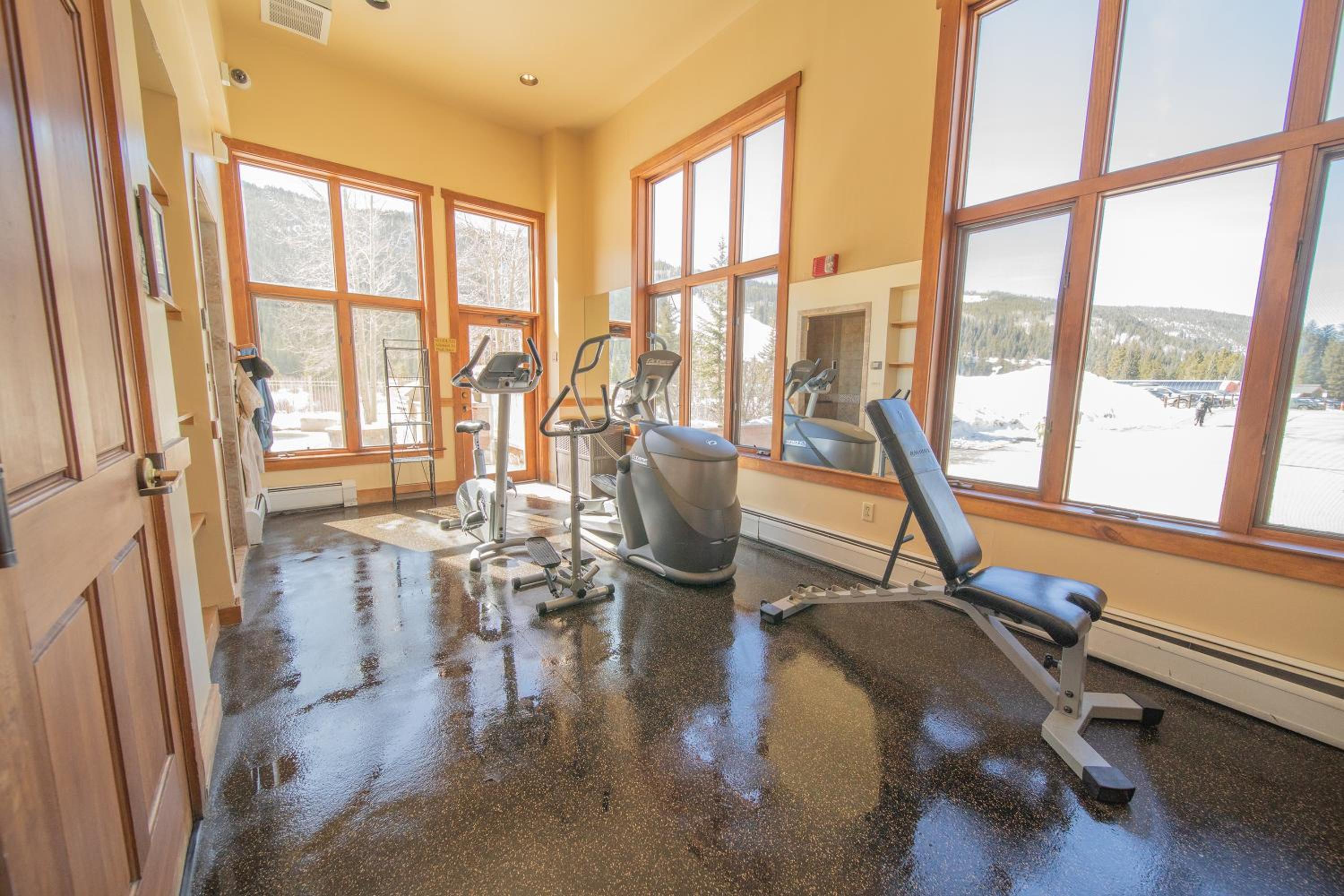 Summit County Vacations - Red Hawk Lodge 2281 by SummitCove Lodging - Property Image 42