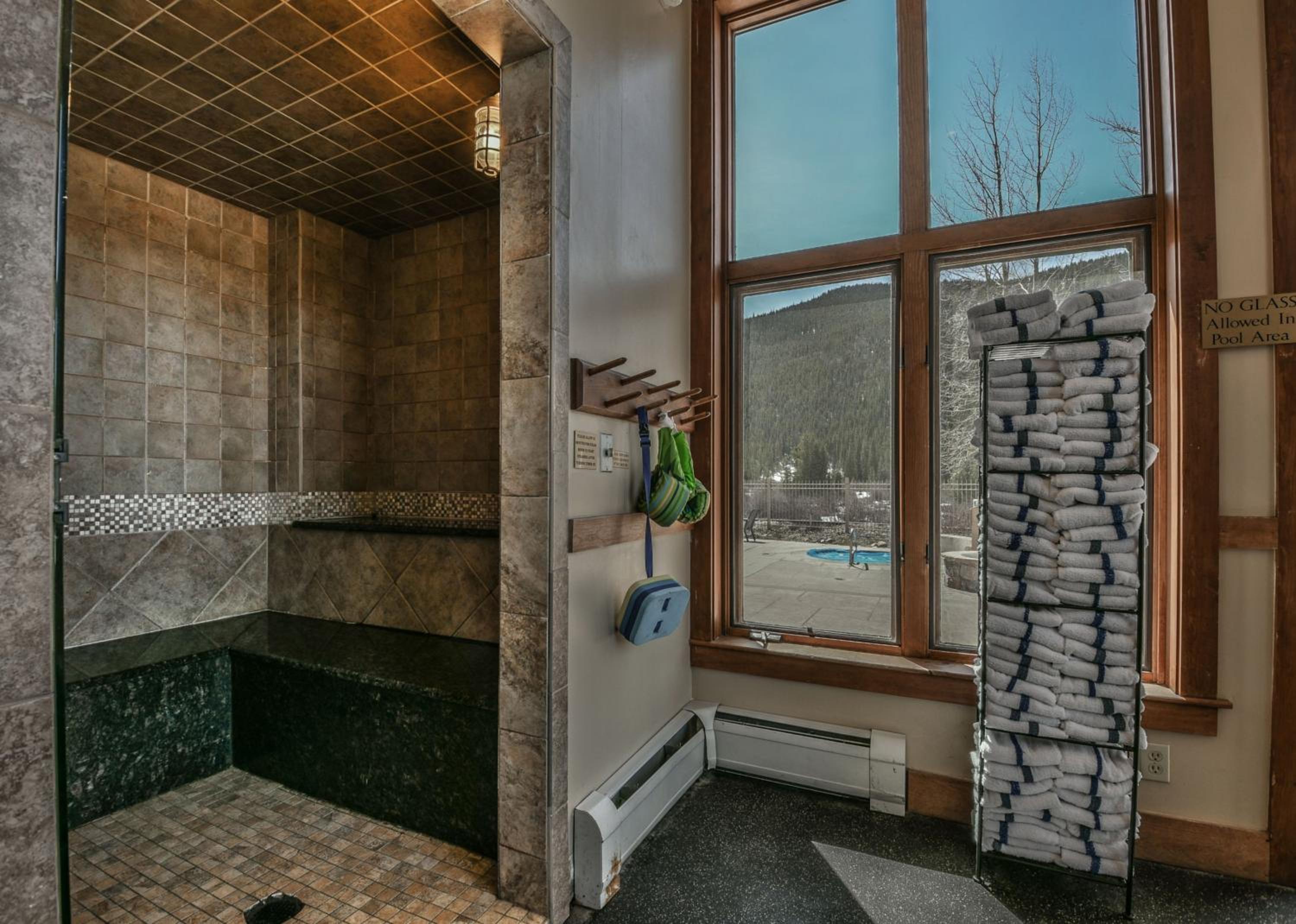 Summit County Vacations - Red Hawk Lodge 2281 by SummitCove Lodging - Property Image 43