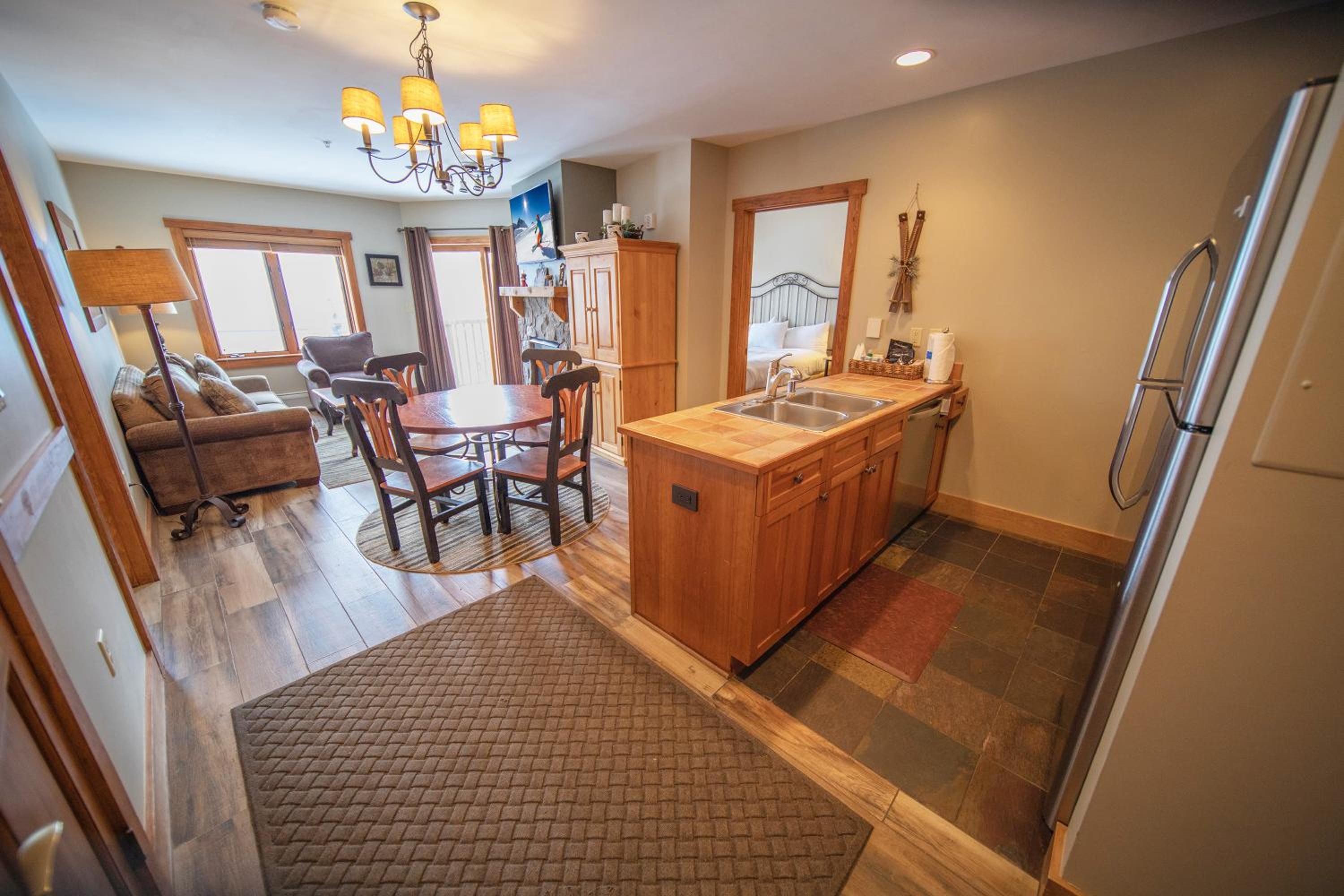 Summit County Vacations - Red Hawk Lodge 2281 by SummitCove Lodging - Property Image 60