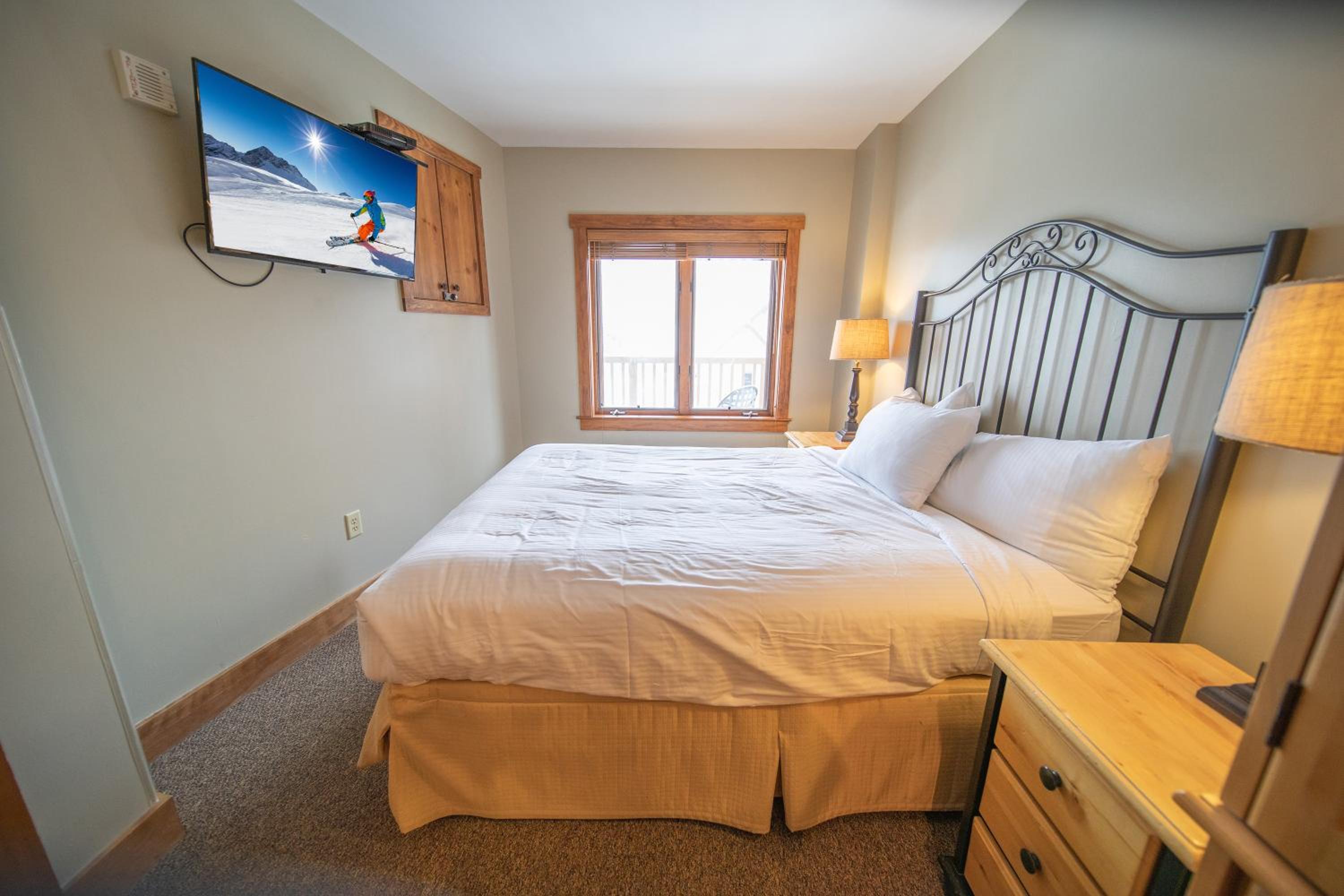 Summit County Vacations - Red Hawk Lodge 2281 by SummitCove Lodging - Property Image 63