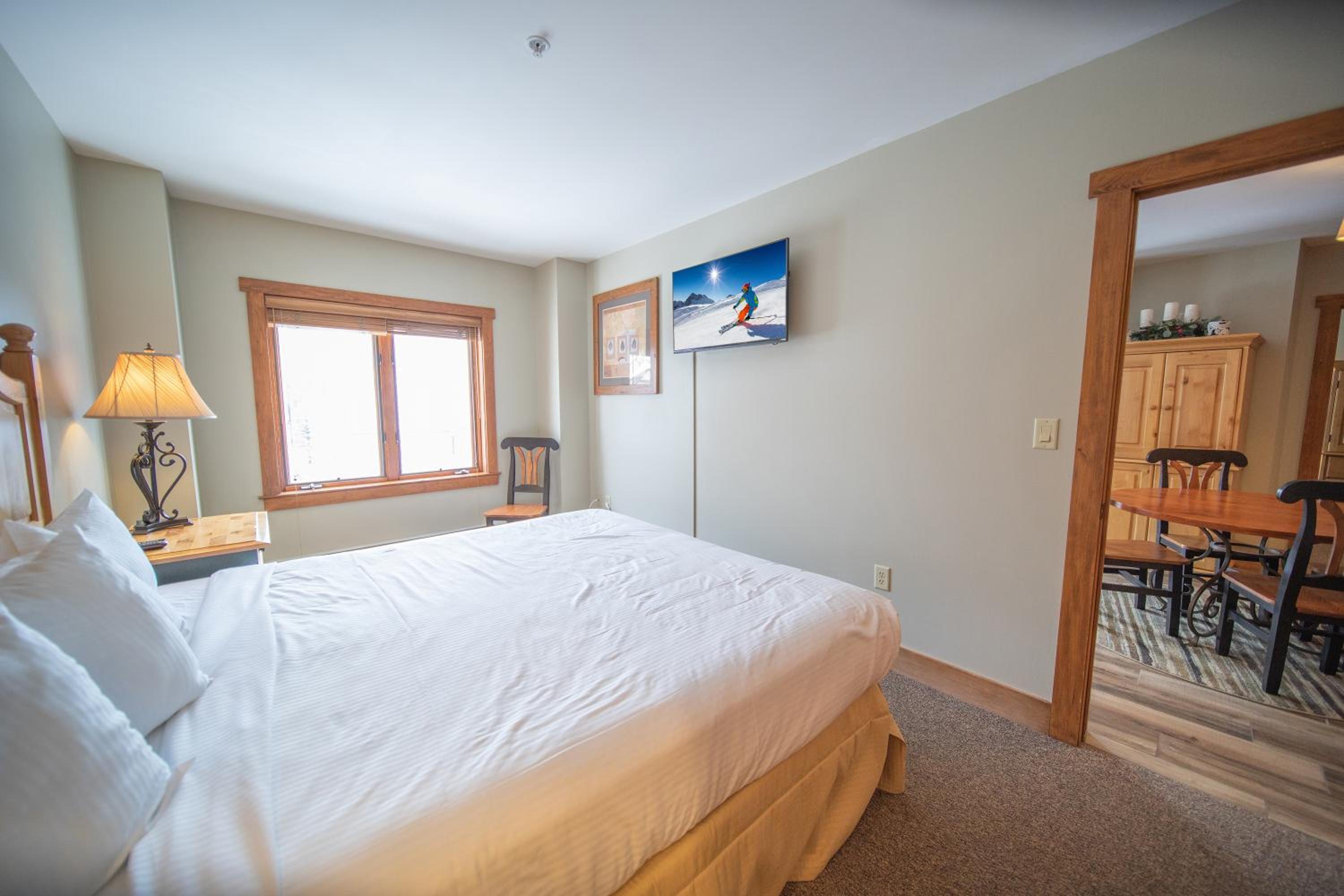 Summit County Vacations - Red Hawk Lodge 2281 by SummitCove Lodging - Property Image 65