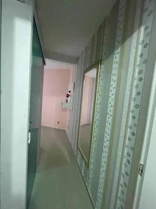 Casa no segundo andar com piscina