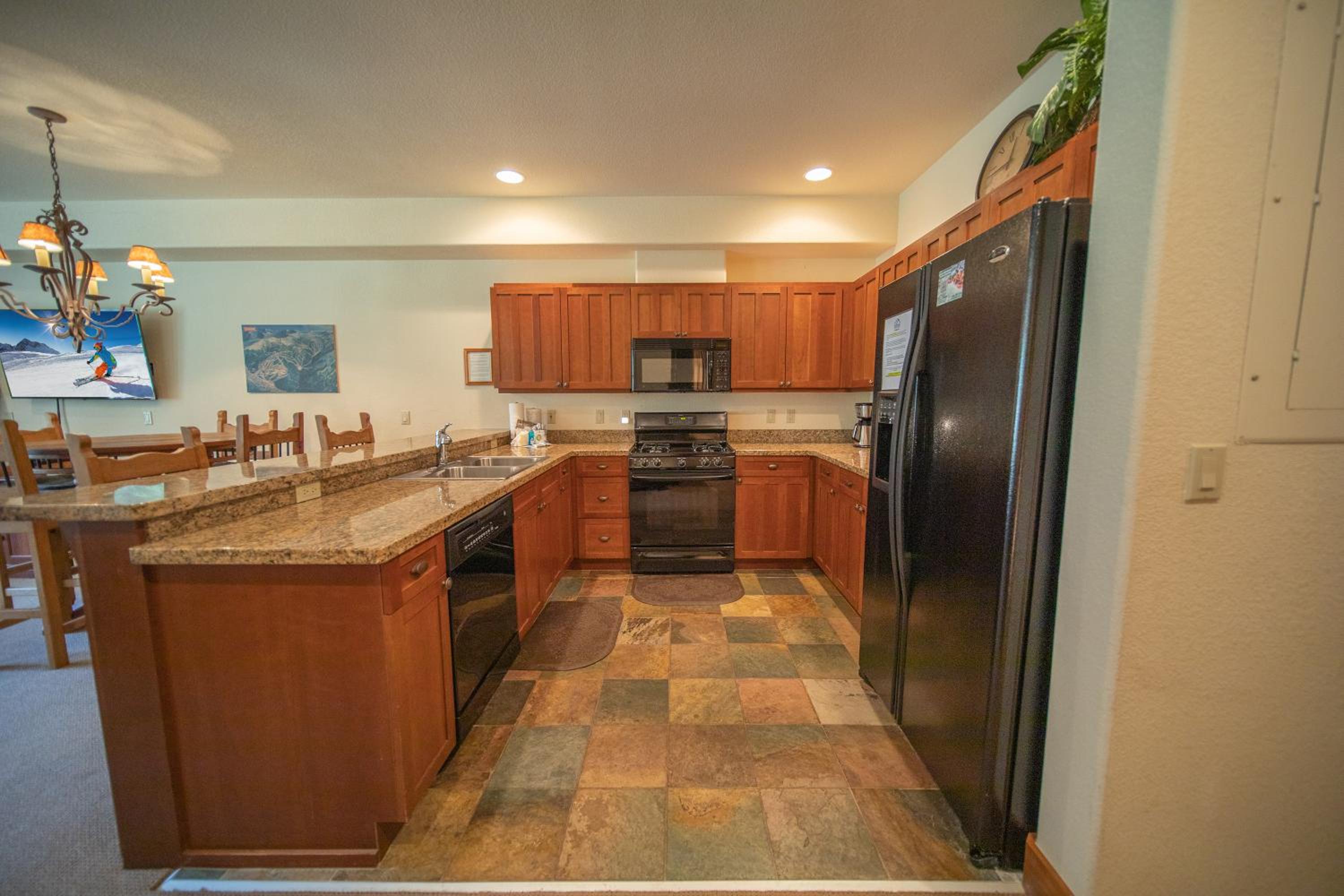 Red Hawk Townhomes 2352 by SummitCove Lodging