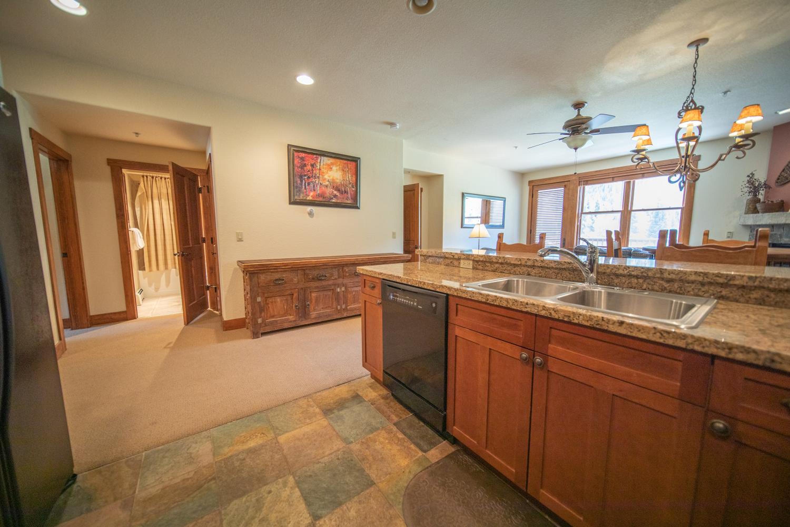 Red Hawk Townhomes 2352 by SummitCove Lodging