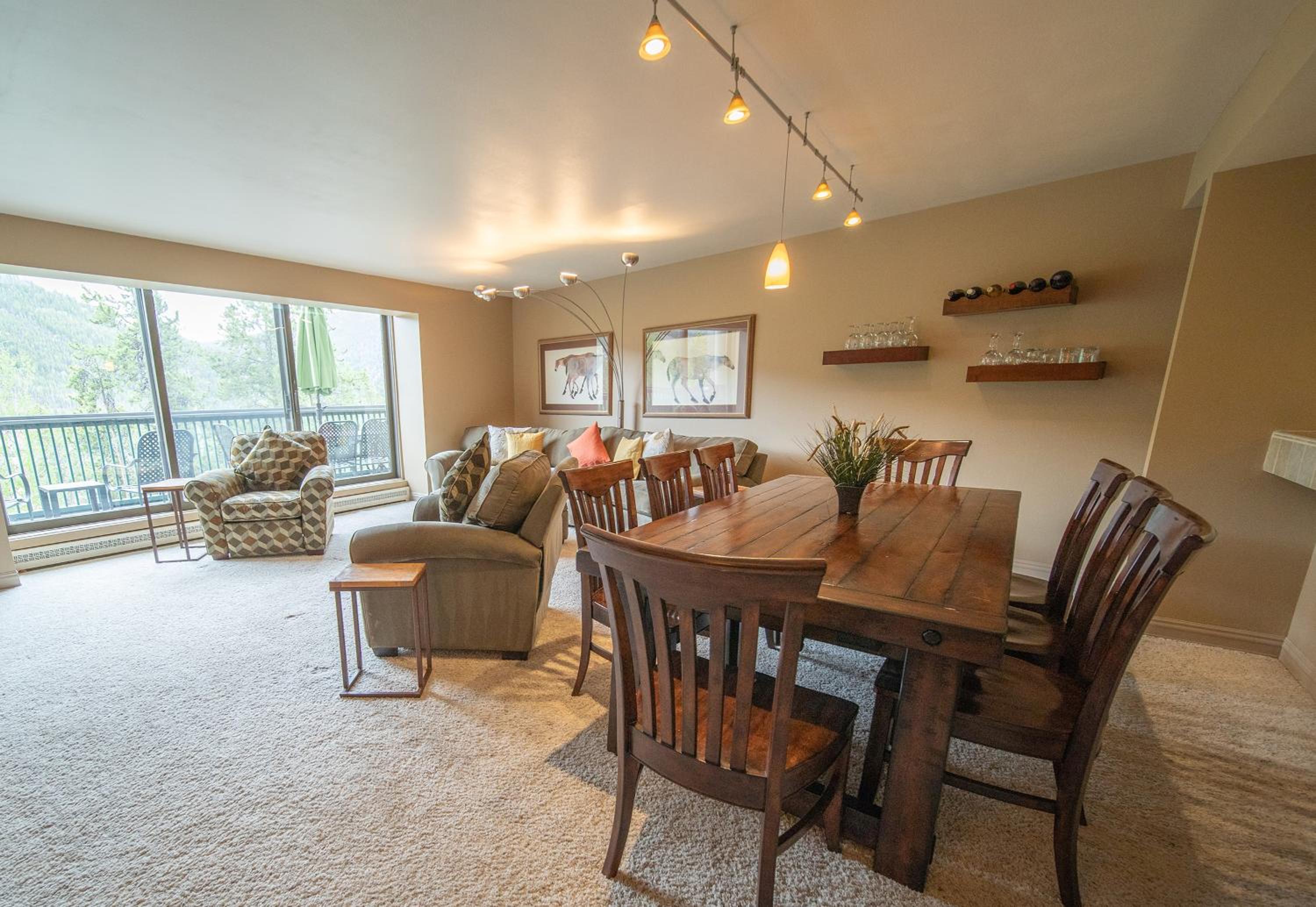 Saints John 2517 by SummitCove Lodging