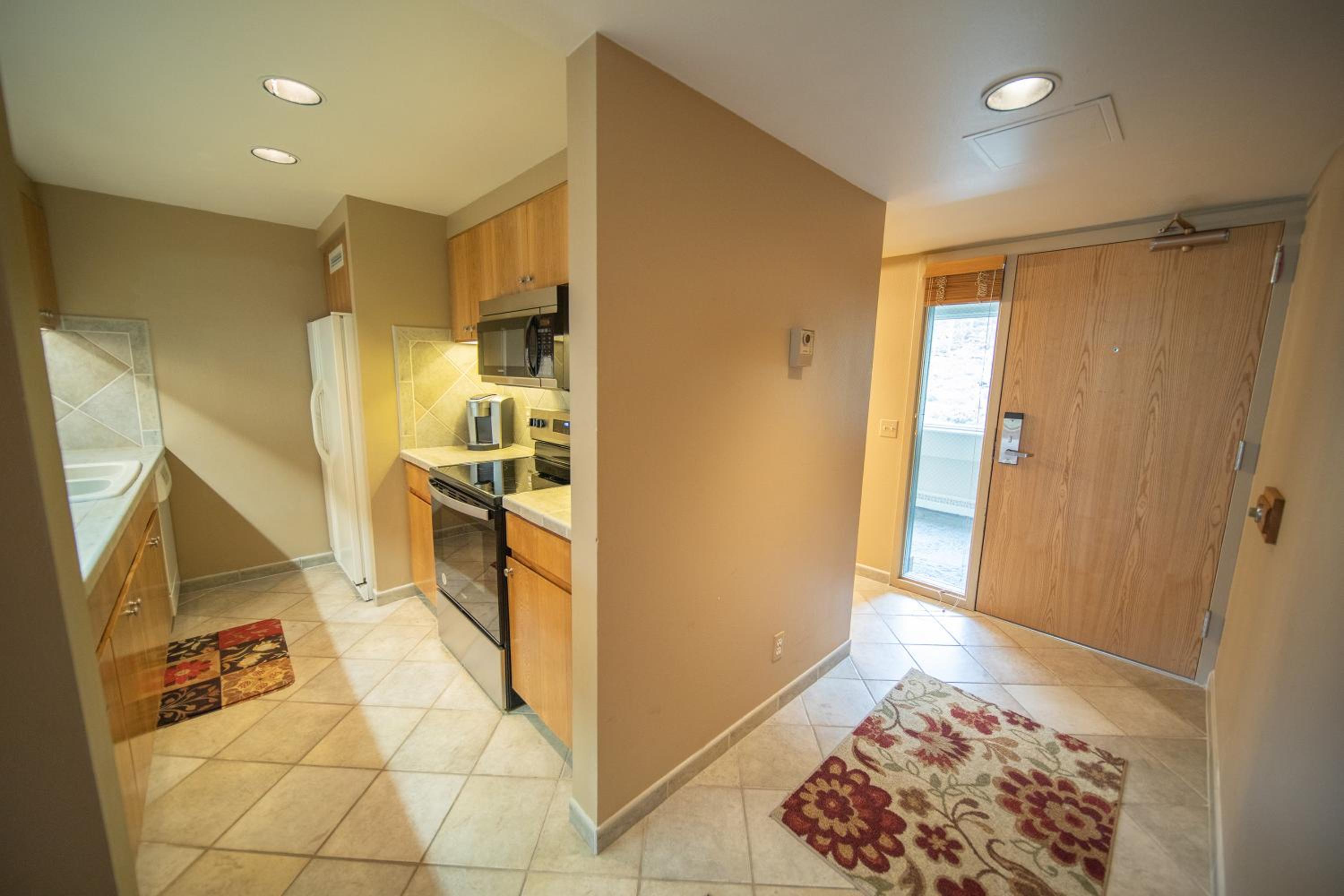 Saints John 2517 by SummitCove Lodging
