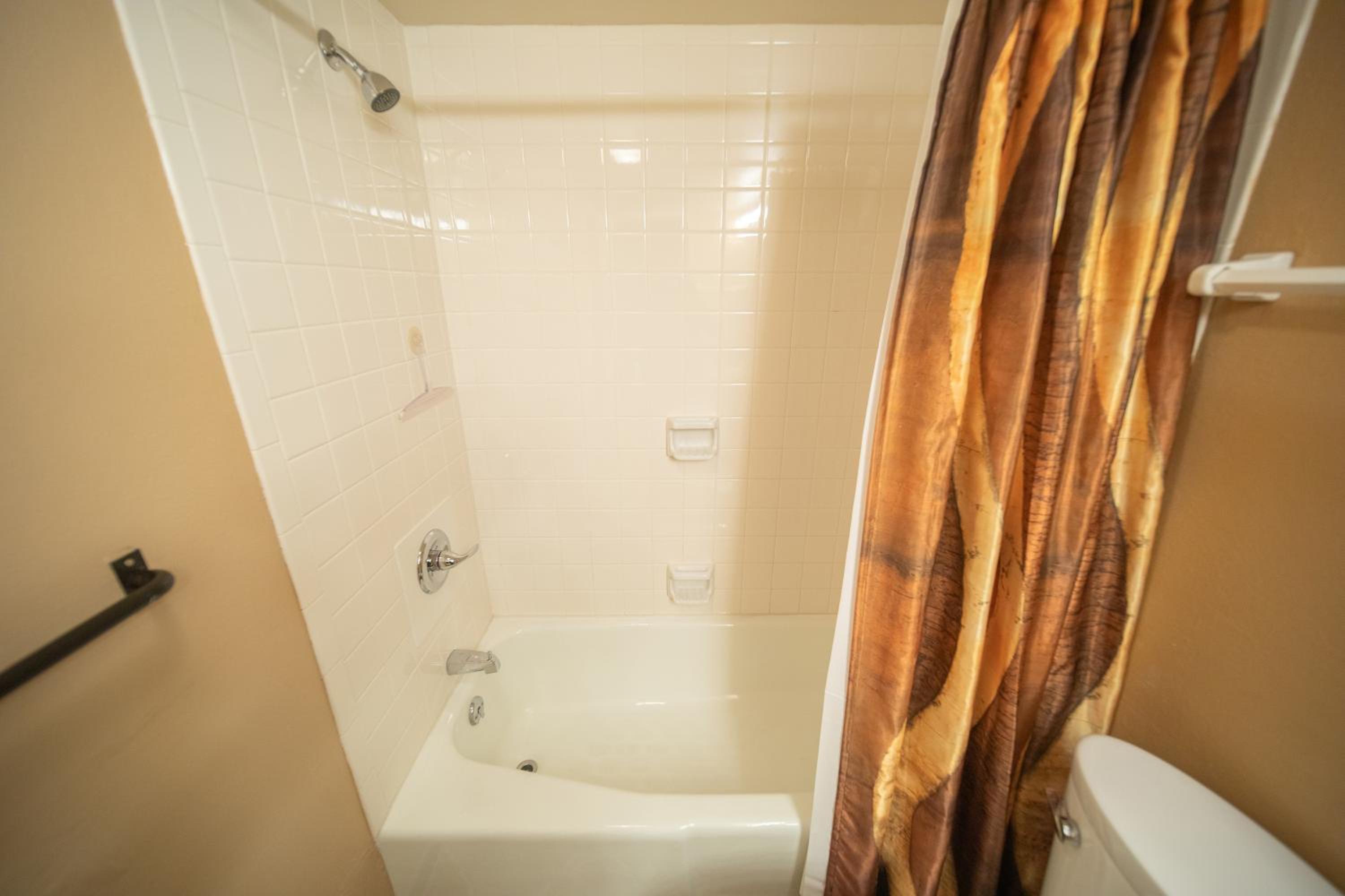 Saints John 2517 by SummitCove Lodging