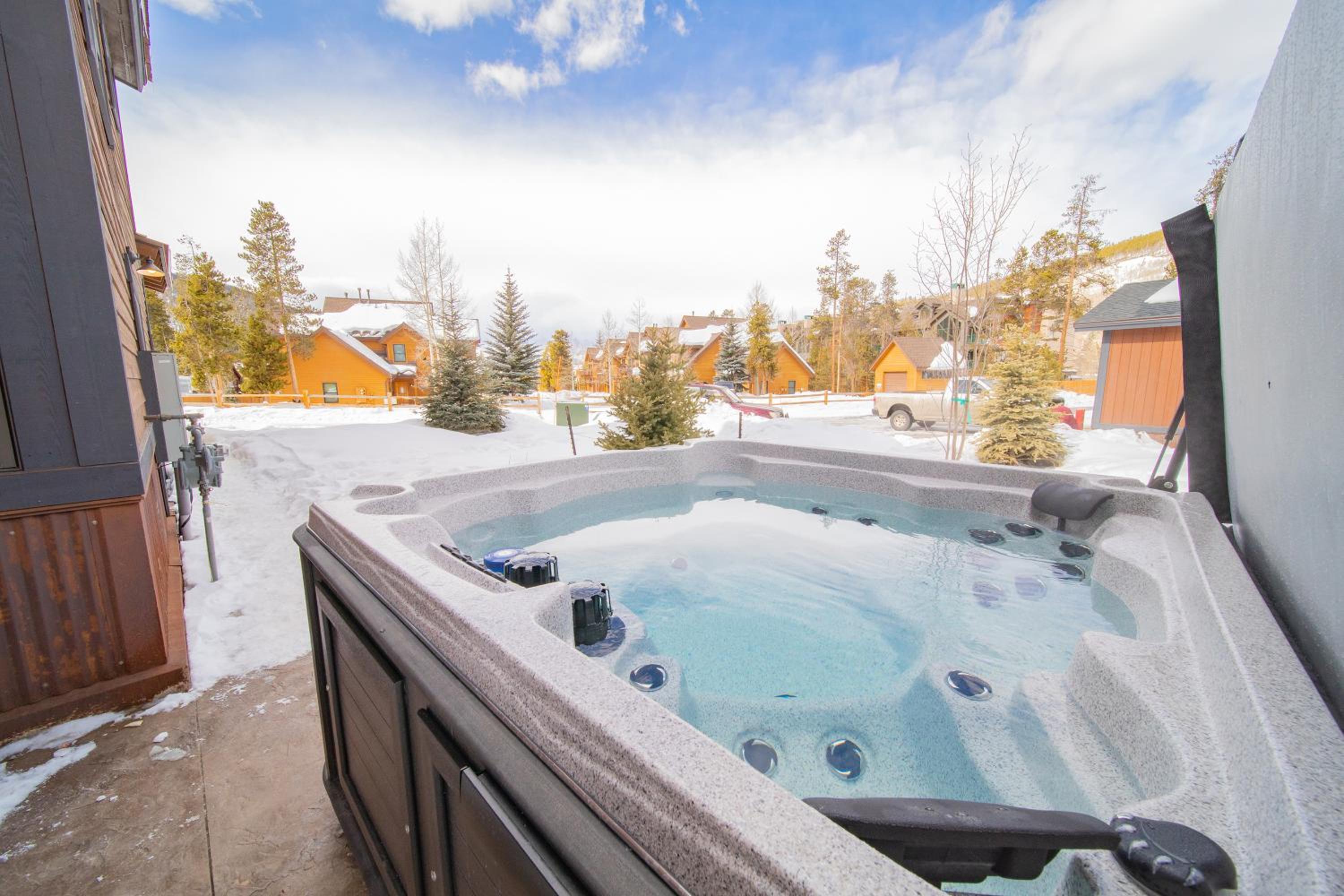 River Run Townhomes 100 by SummitCove Lodging