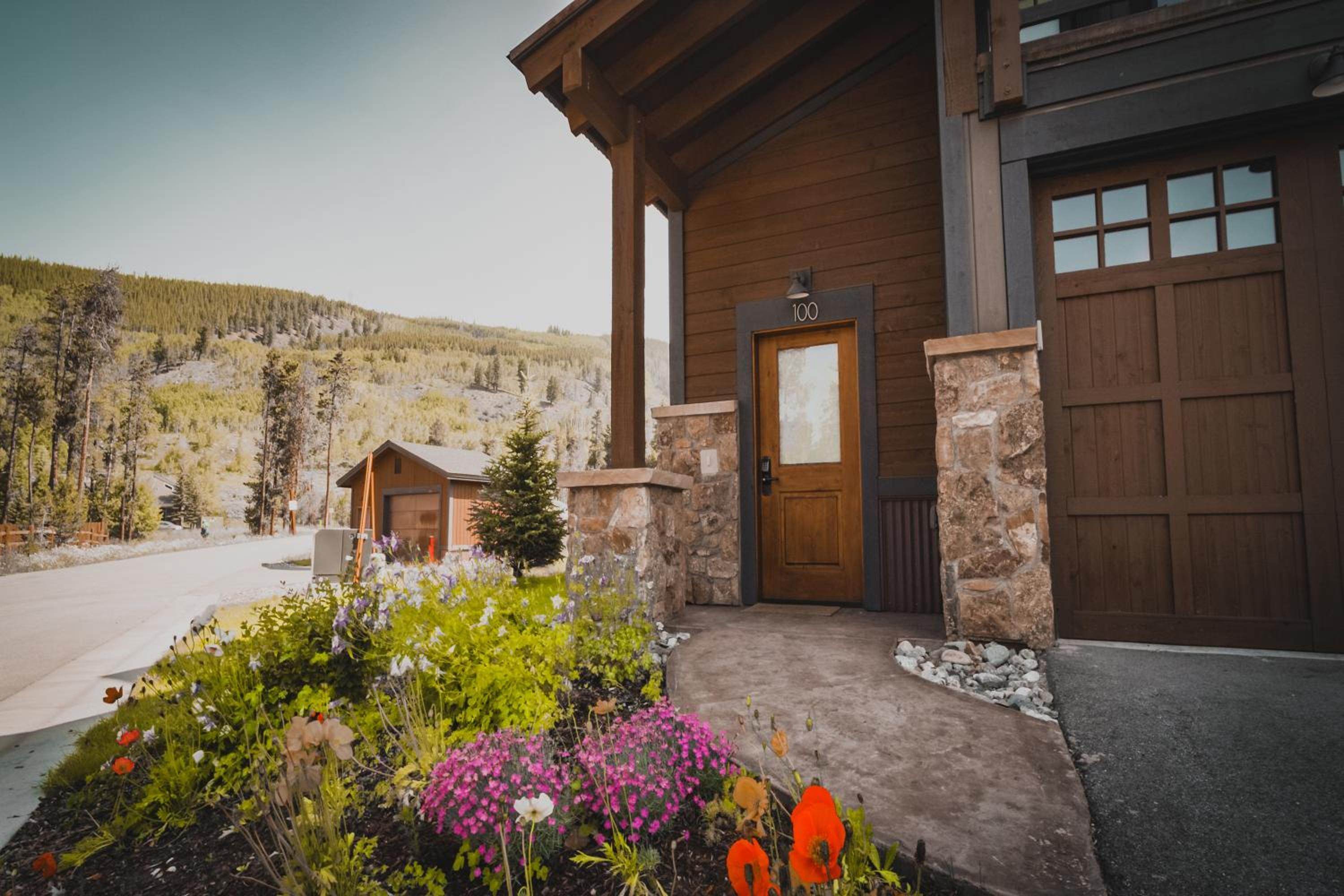 River Run Townhomes 100 by SummitCove Lodging