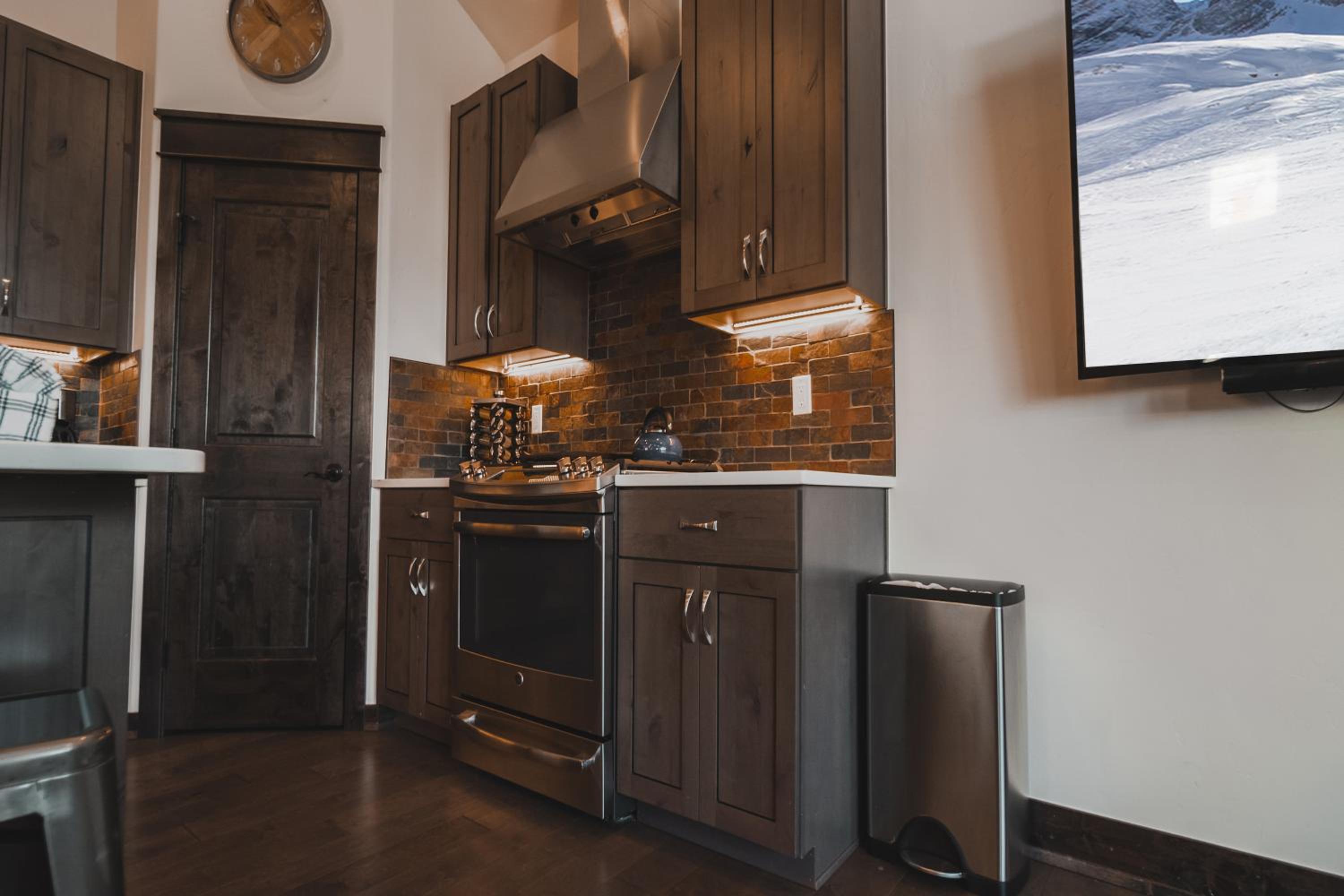 River Run Townhomes 100 by SummitCove Lodging