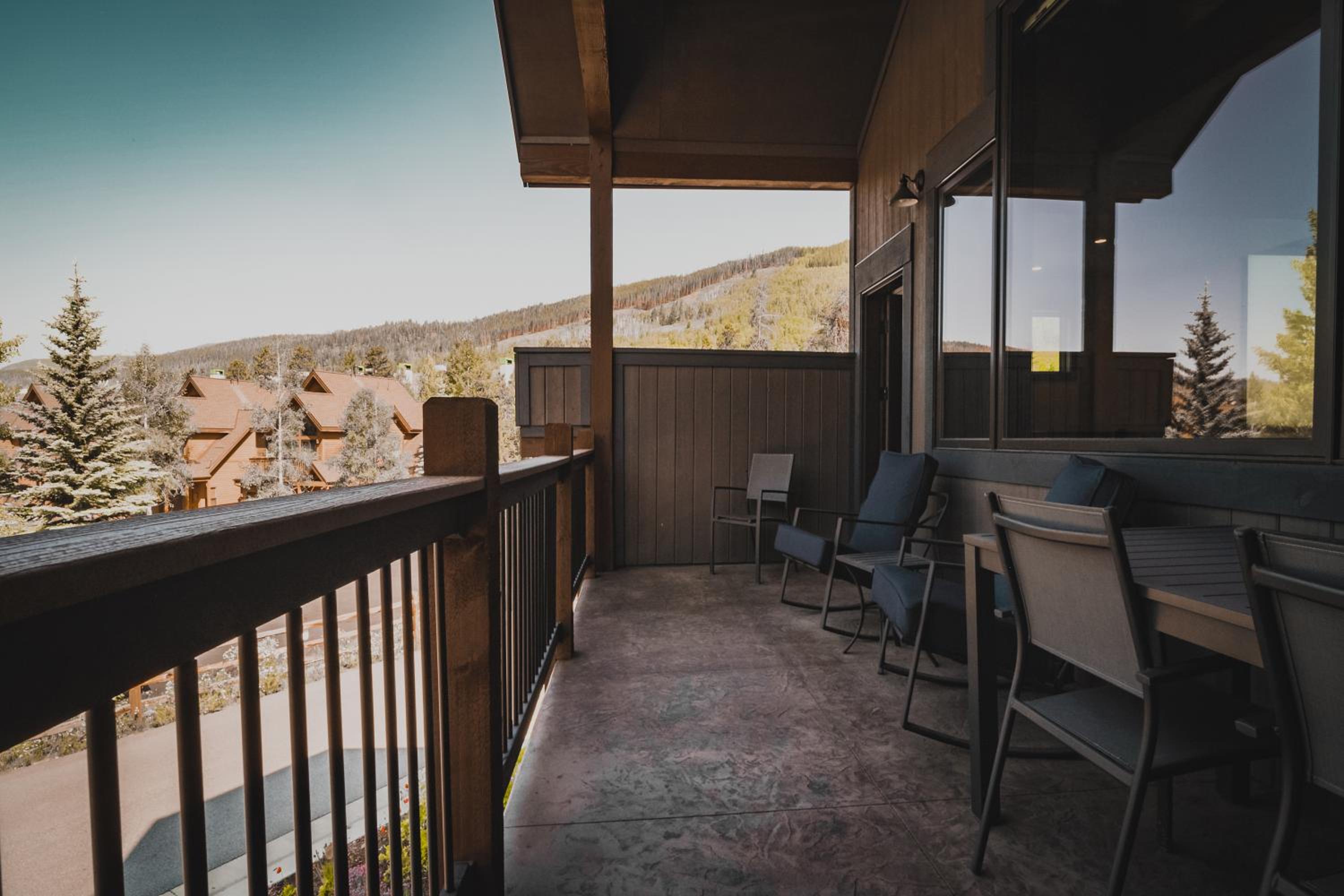 River Run Townhomes 100 by SummitCove Lodging
