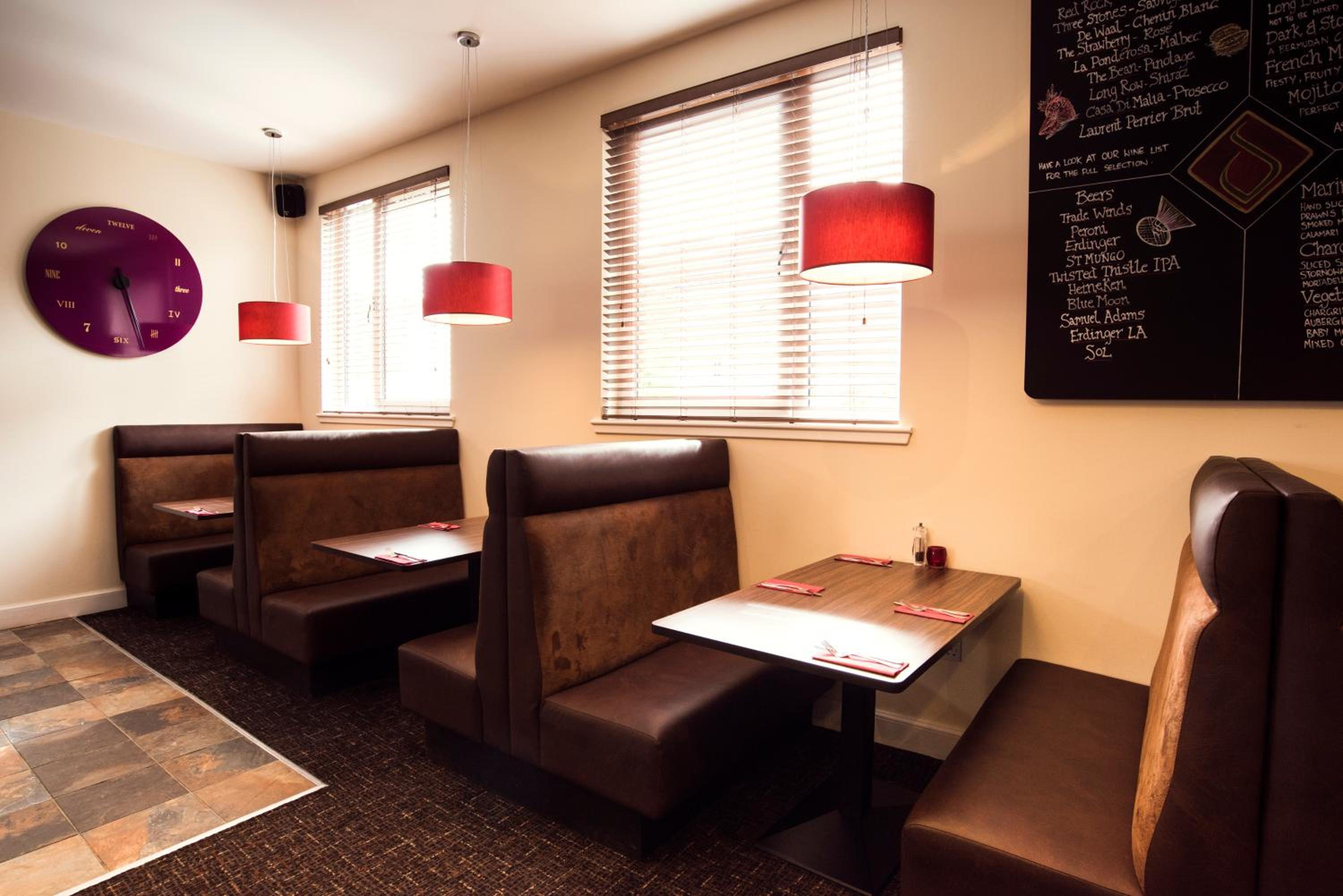 Douglas Arms Hotel, photo 14