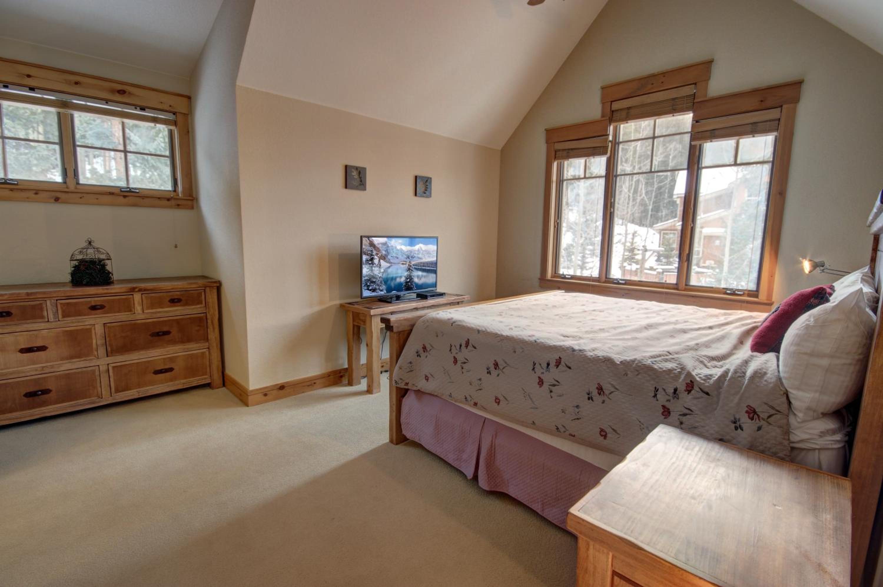 Settlers Creek 6535 by SummitCove Lodging