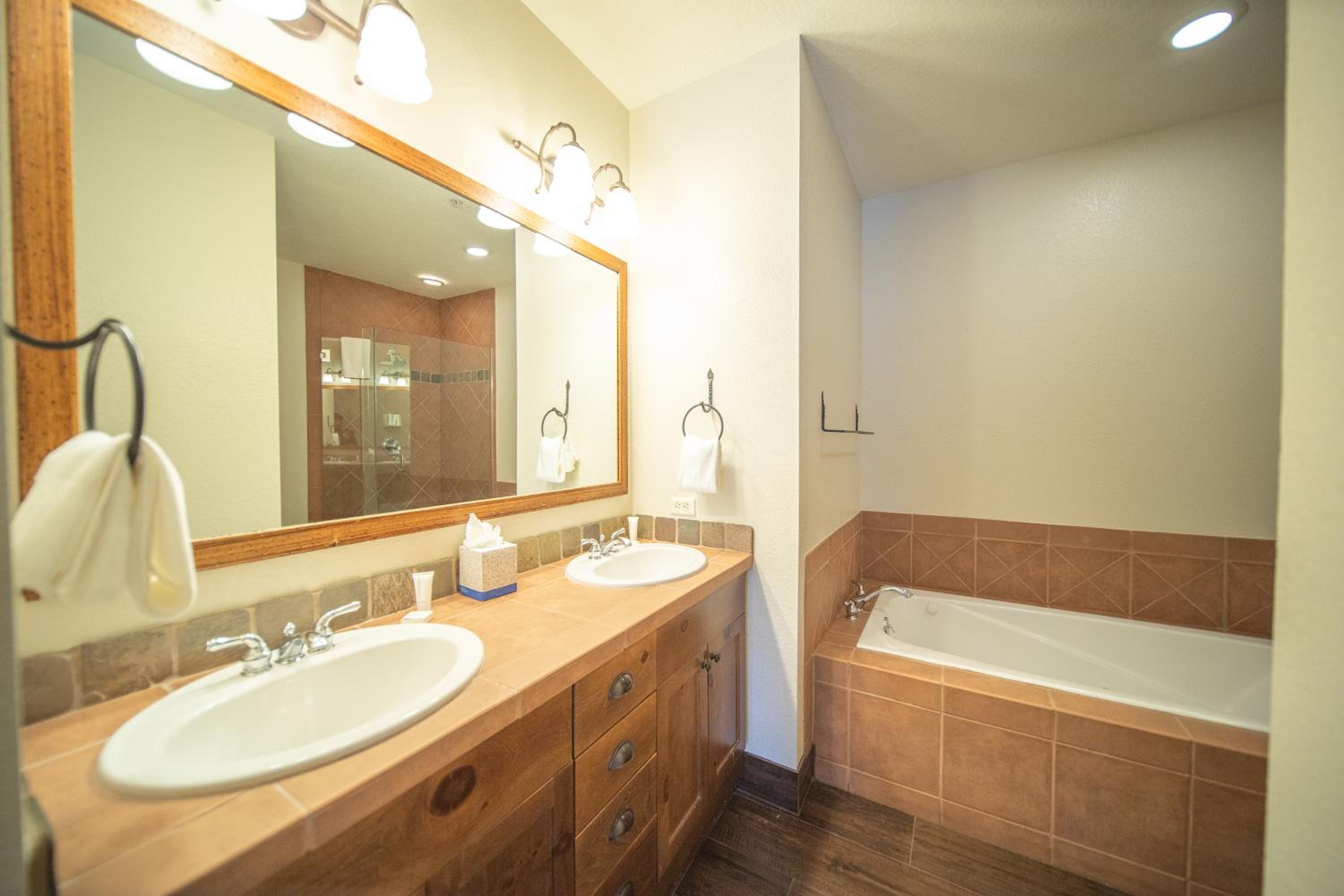 Settlers Creek 6565 by SummitCove Lodging