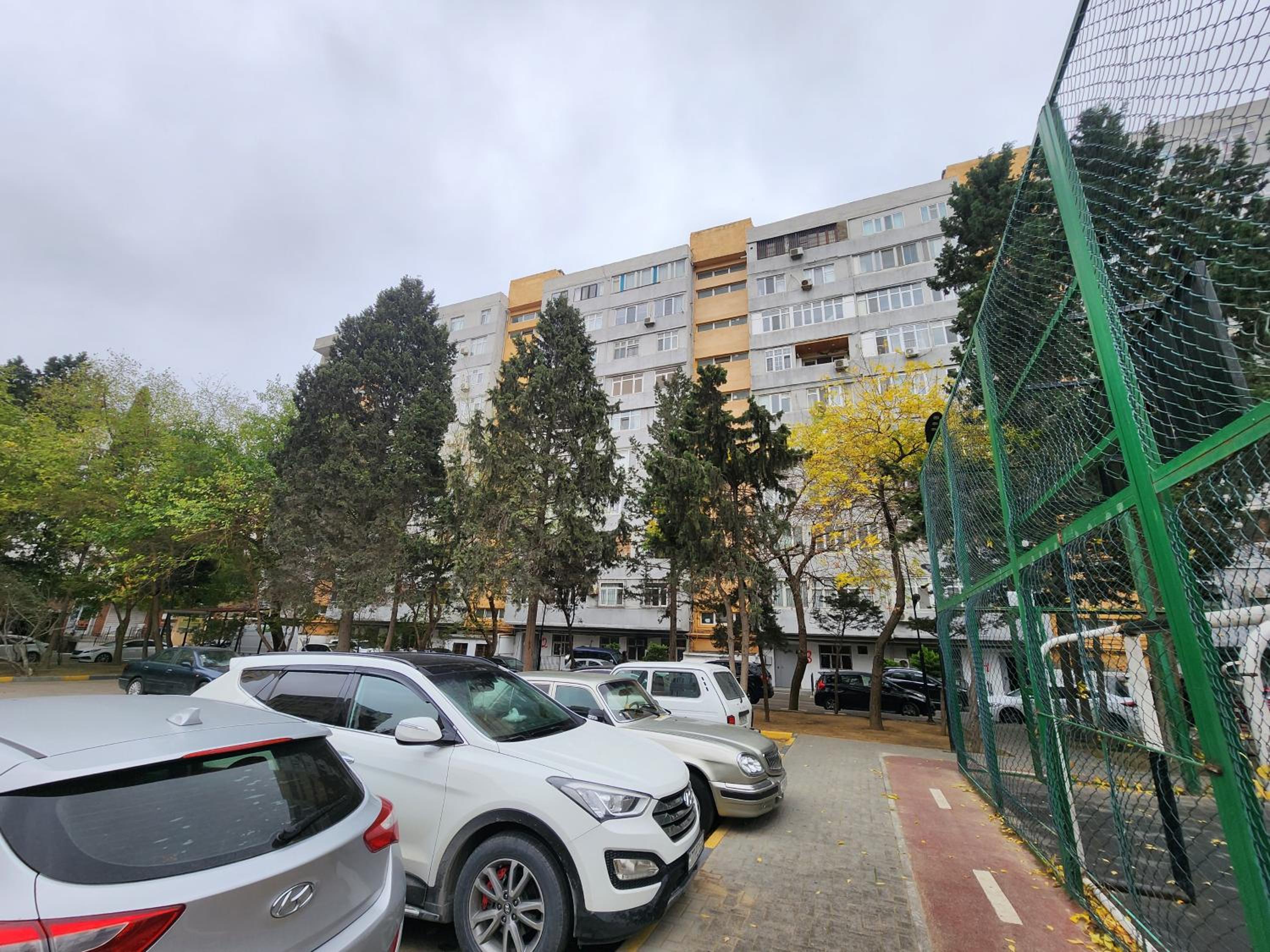 Cozy Apart in center