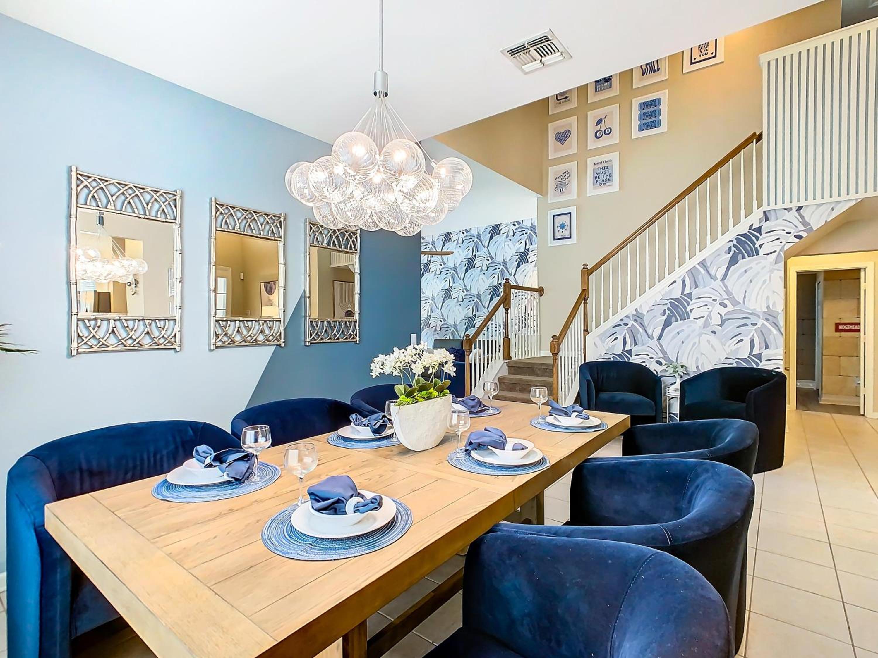 WH7742CS - Newly renovated villa in Windsor Hills