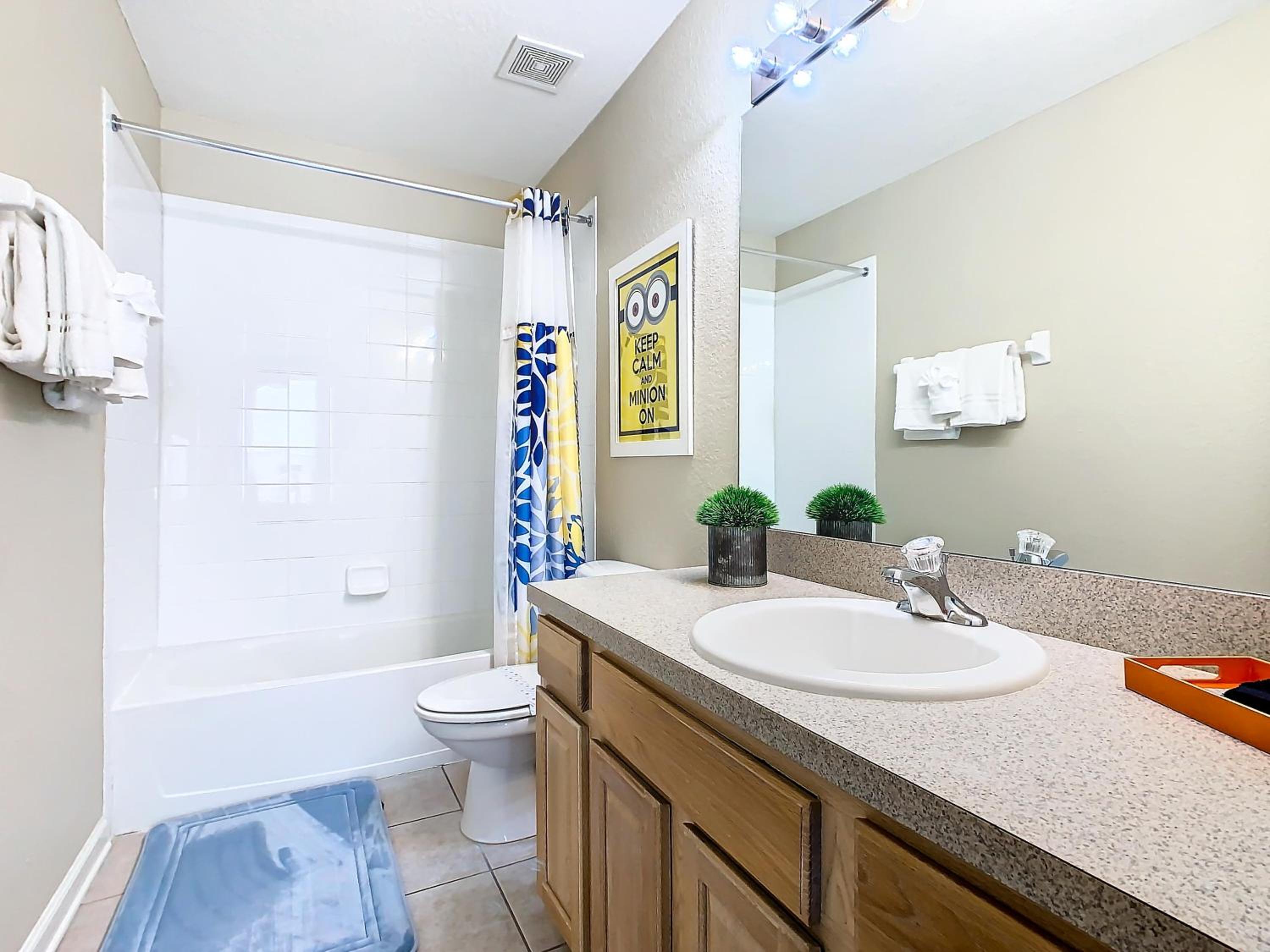 WH7742CS - Newly renovated villa in Windsor Hills