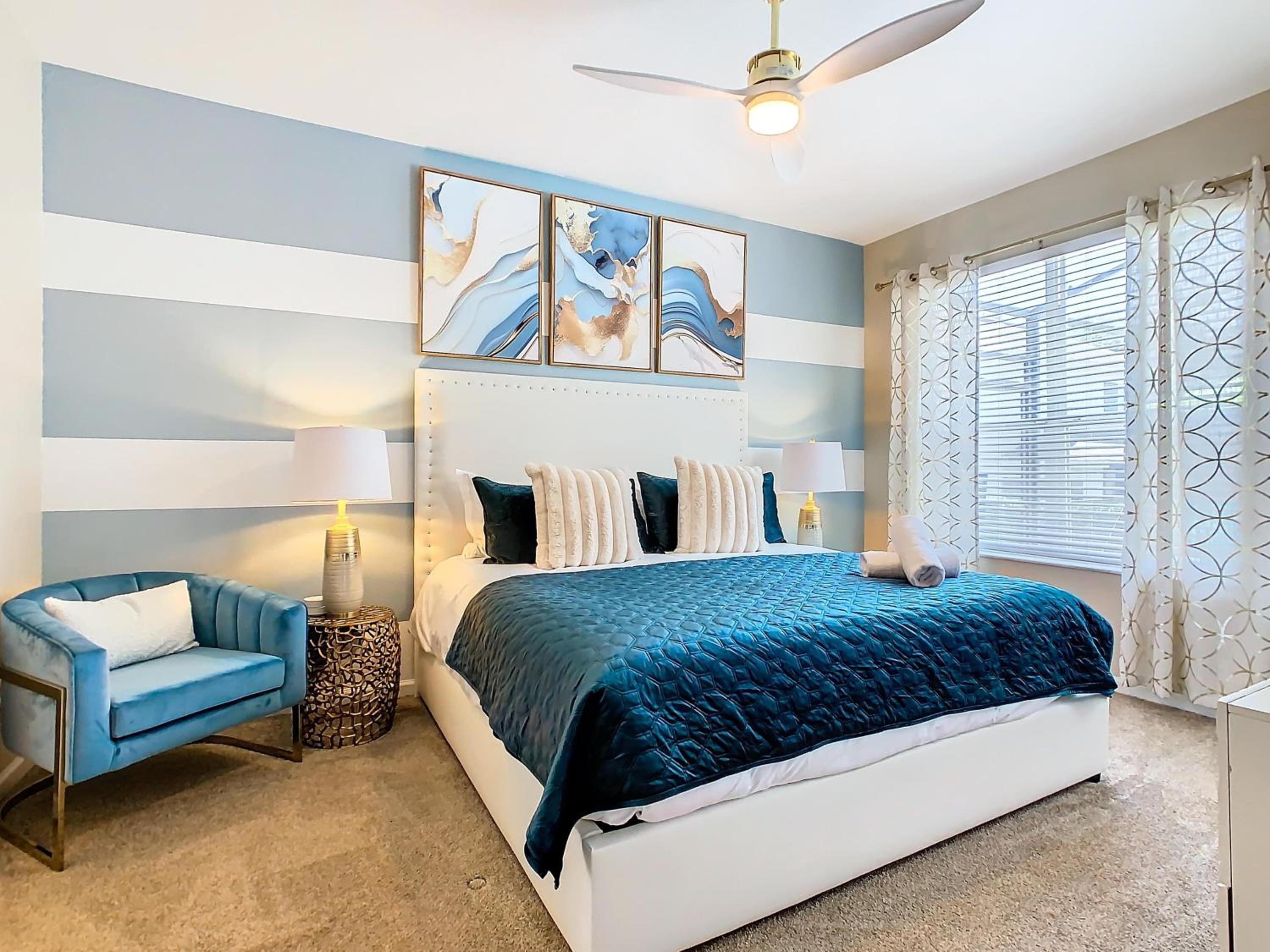 WH7742CS - Newly renovated villa in Windsor Hills