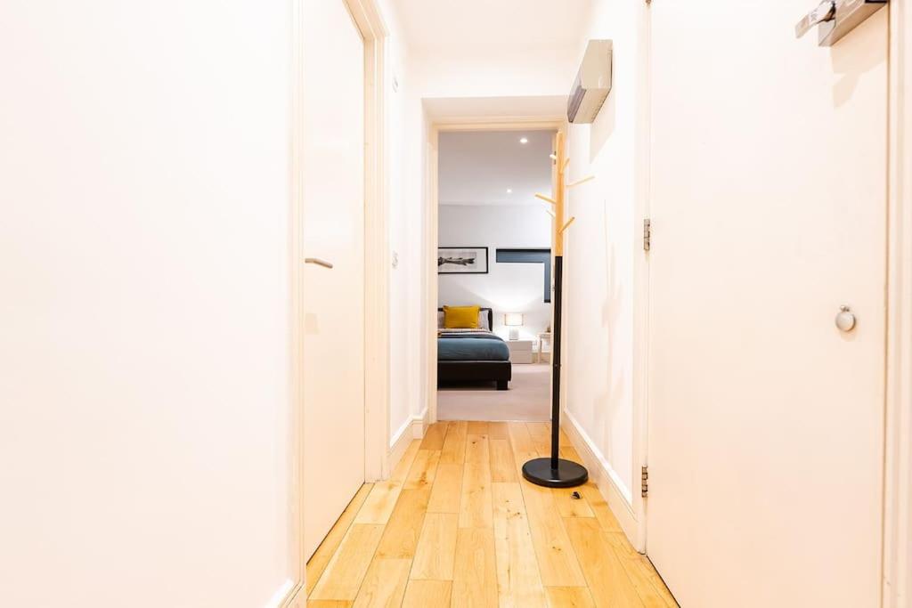 Bright & Modern One Bedroom Flat in Farringdon