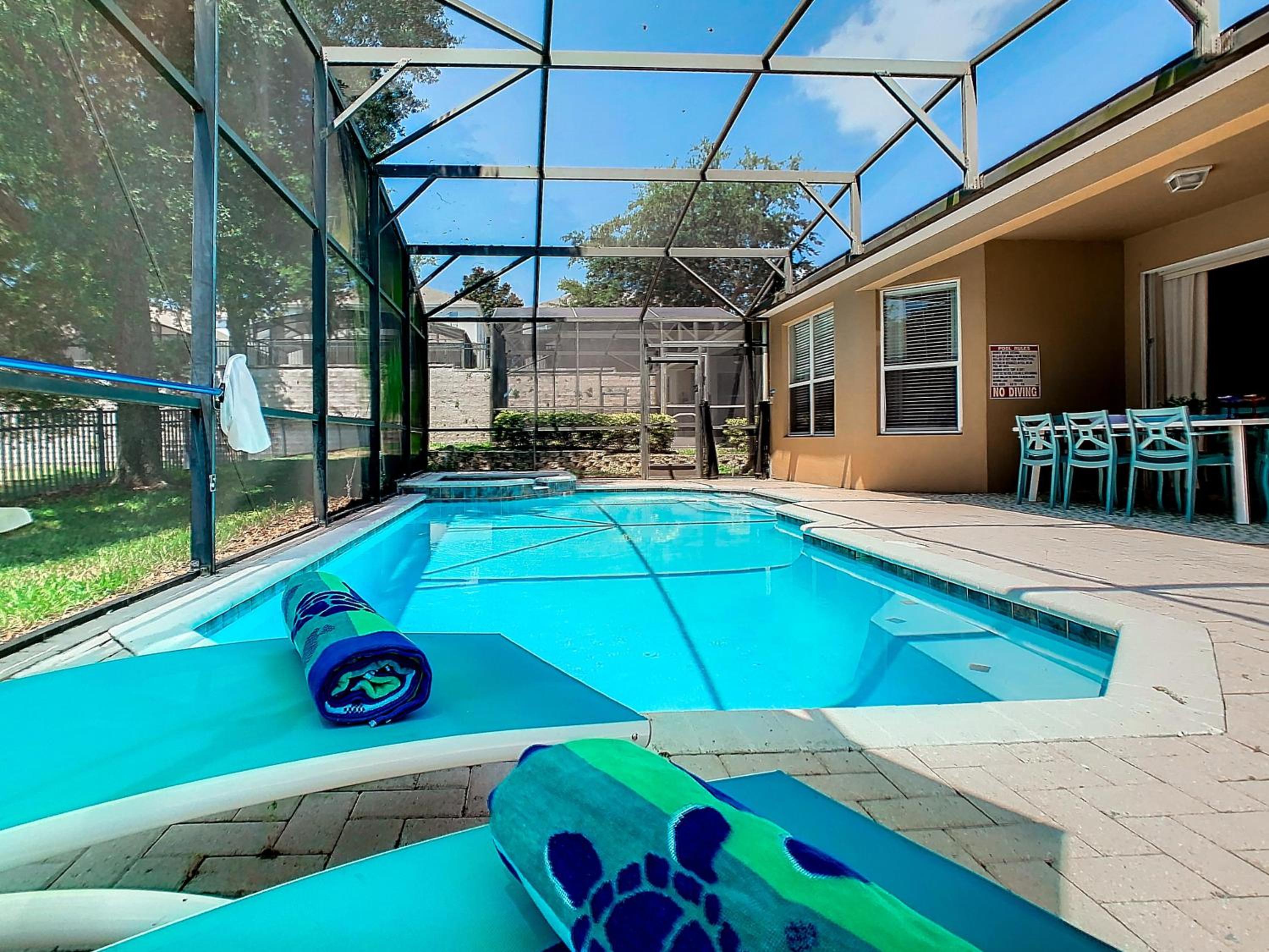 WH7742CS - Newly renovated villa in Windsor Hills