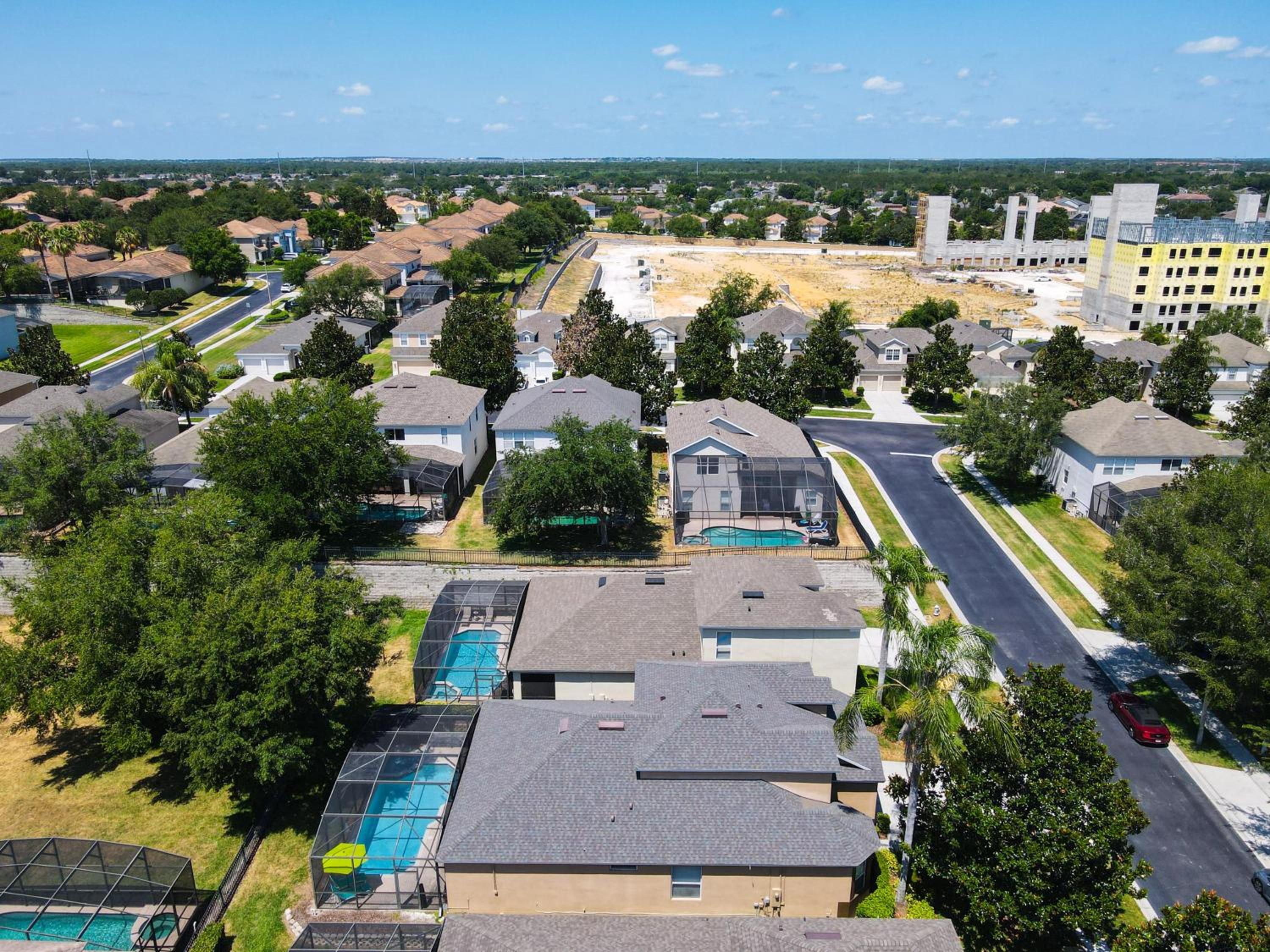WH7742CS - Newly renovated villa in Windsor Hills