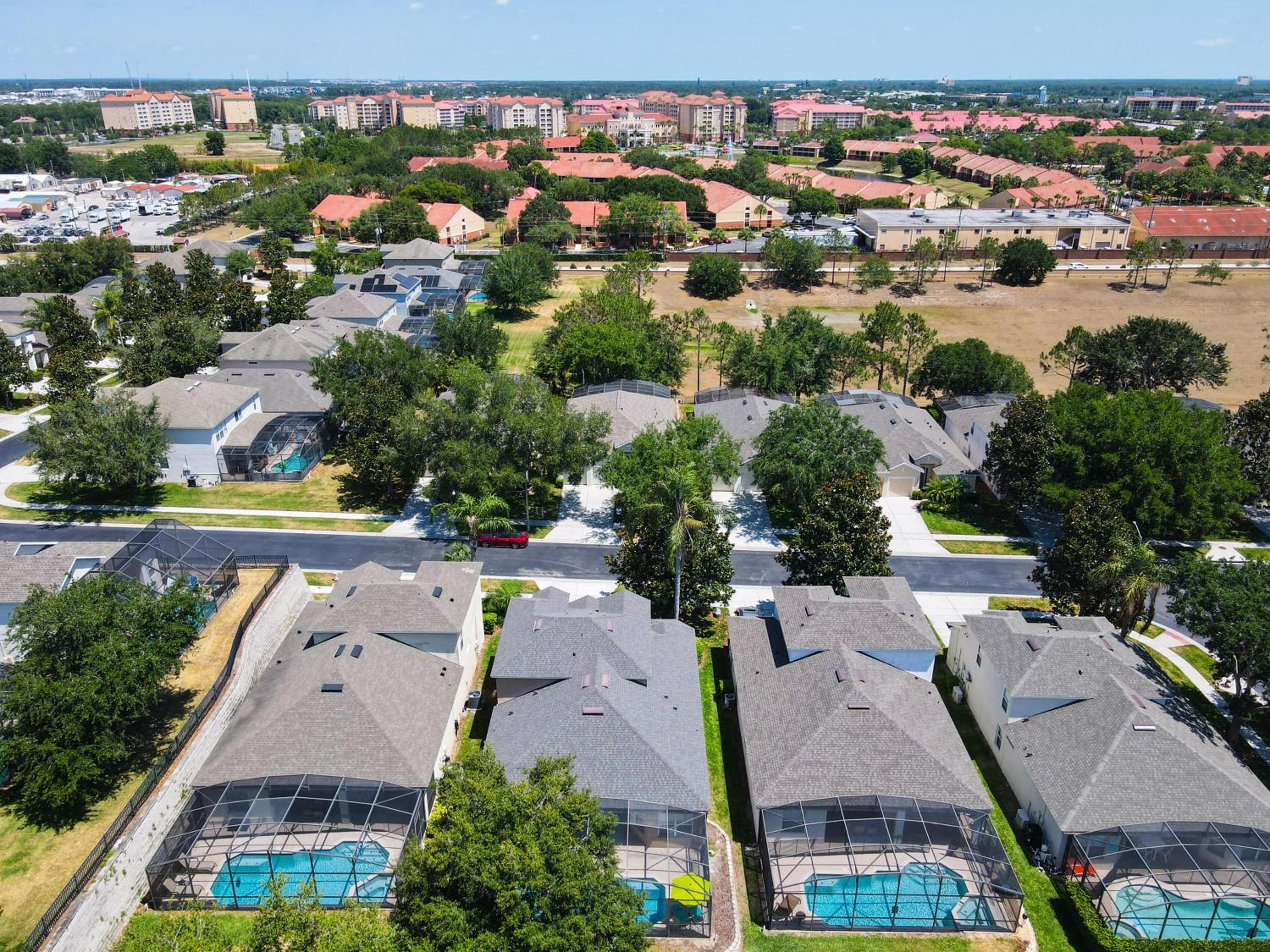 WH7742CS - Newly renovated villa in Windsor Hills