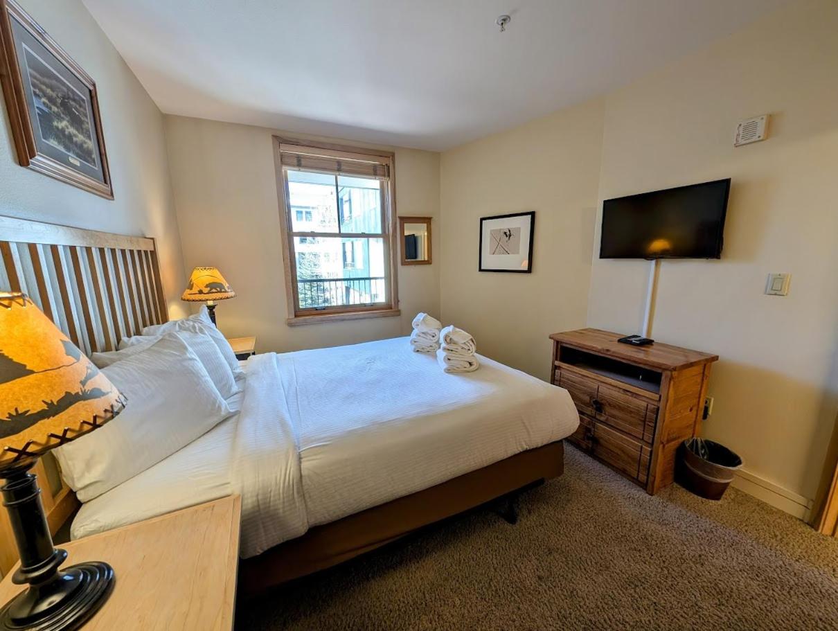 Silver Mill 8239 by SummitCove Lodging