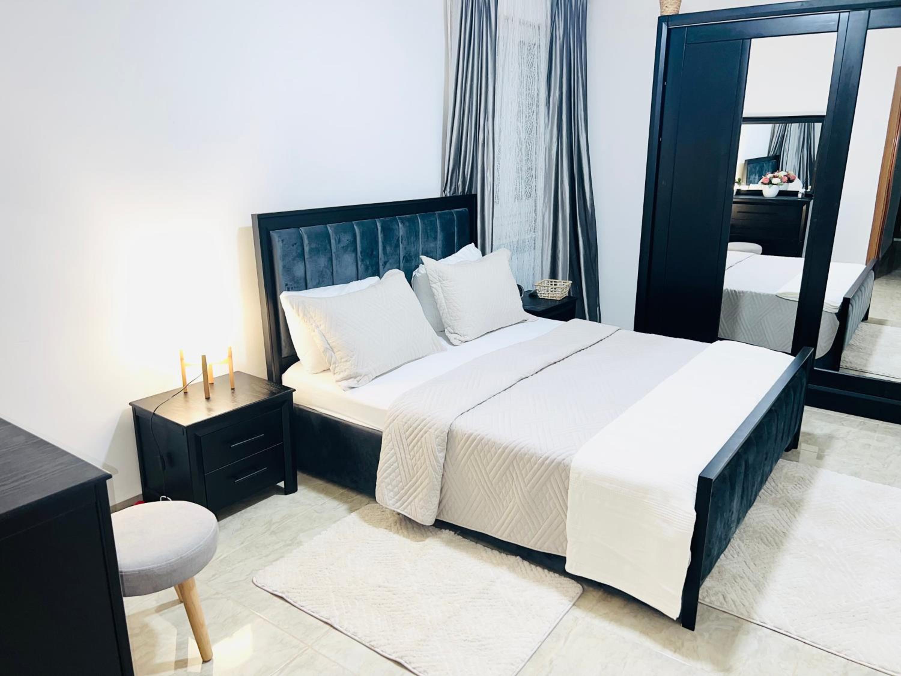Appartement F5 spacieux équipé haut standing Mahelma Alger