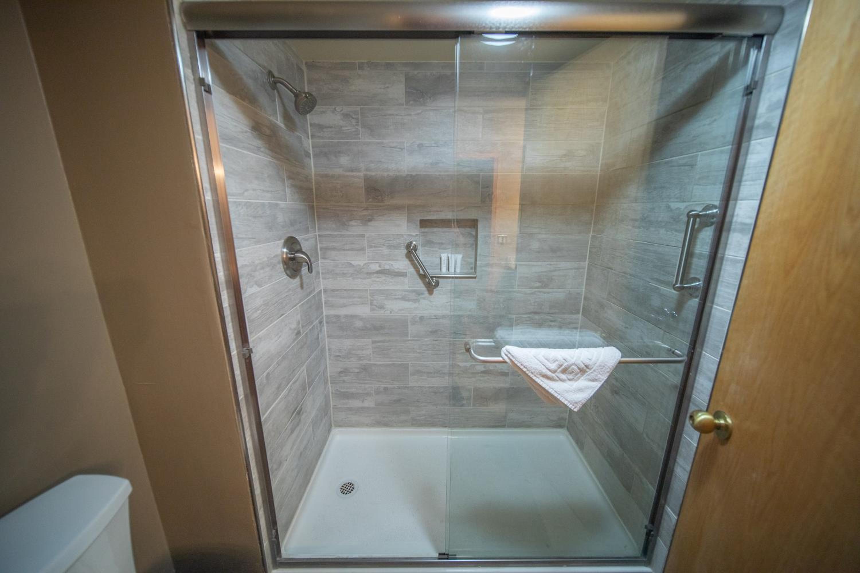 Ski Run 302 by SummitCove Lodging