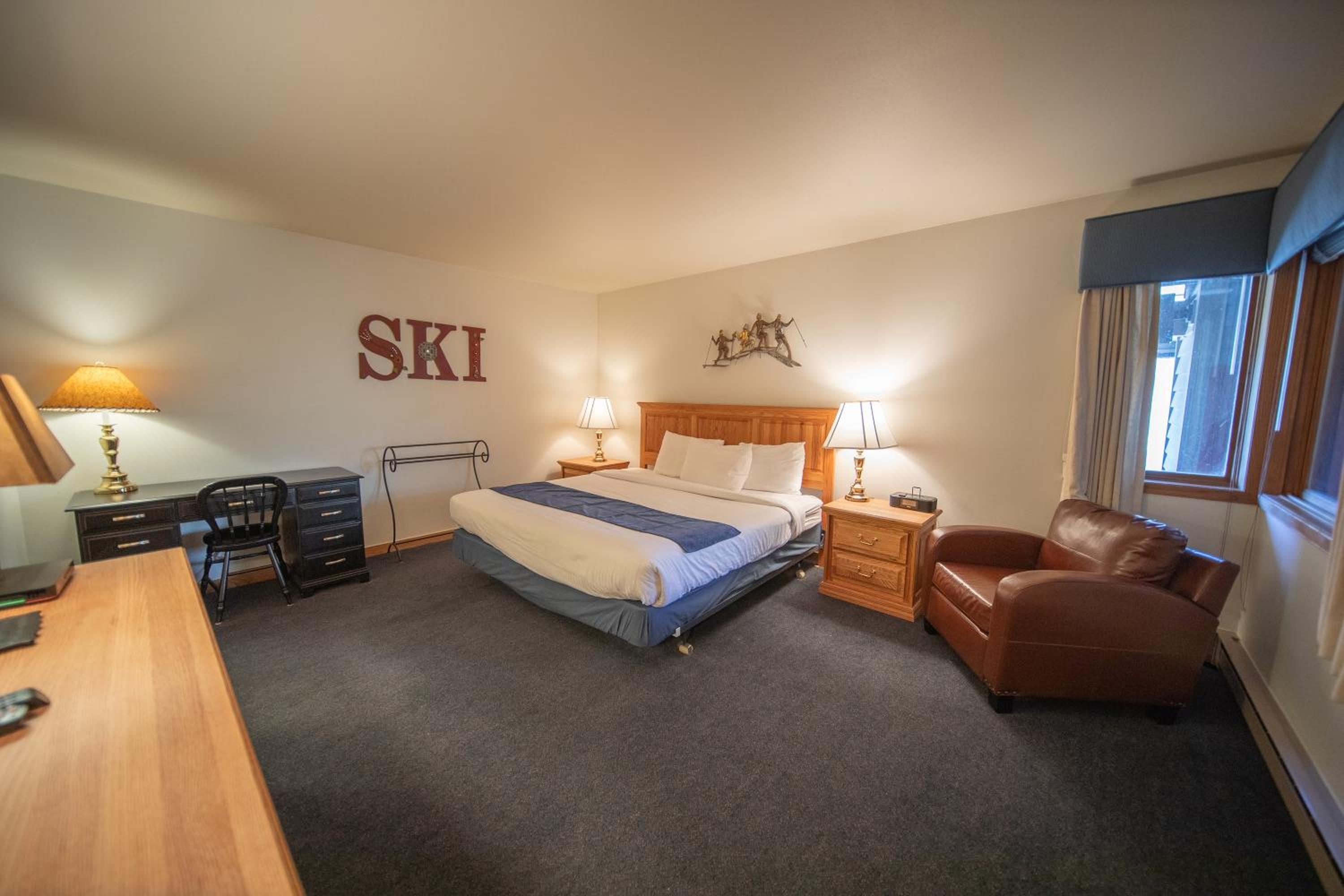 Ski Run 202 by SummitCove Lodging