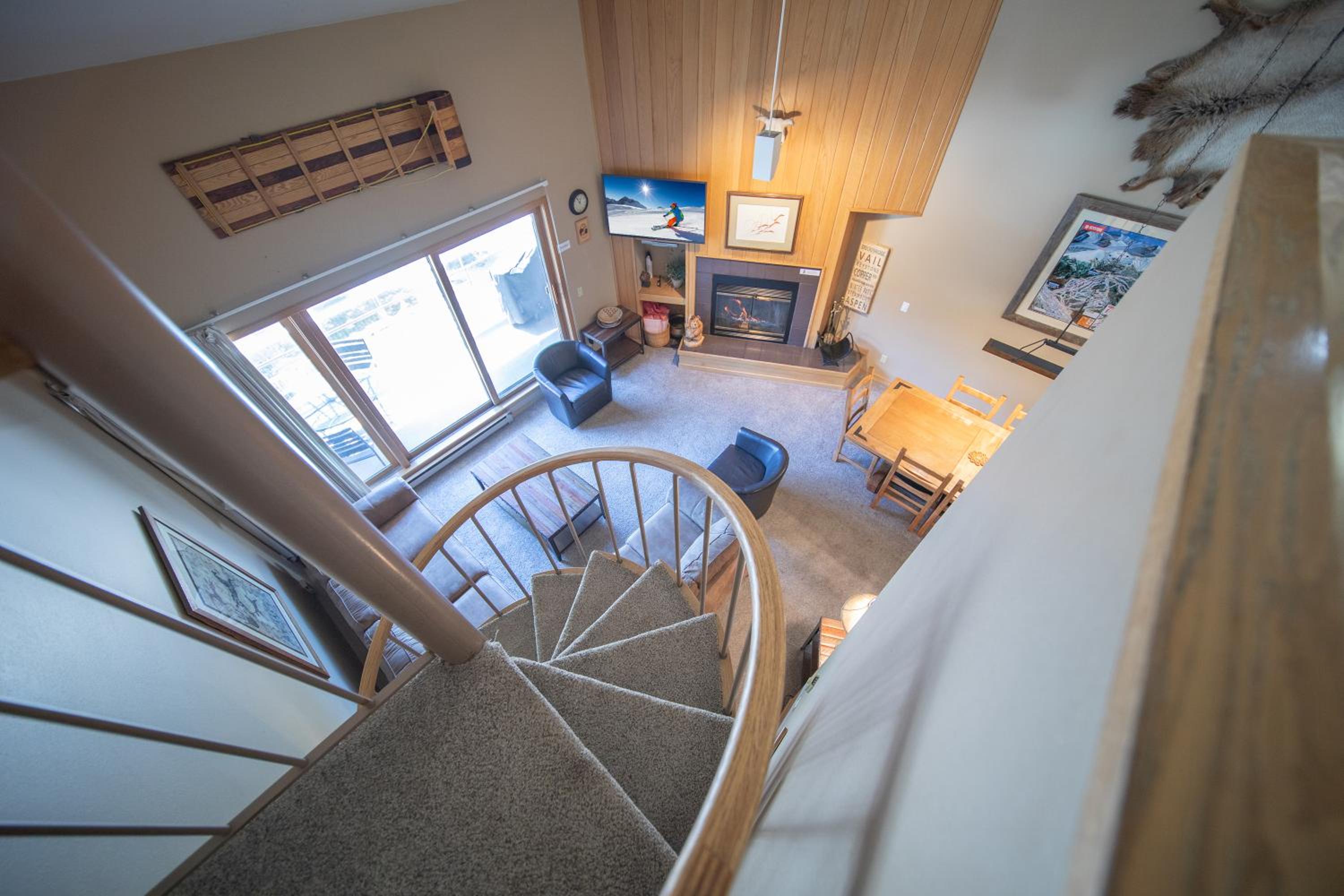 Ski Run 302 by SummitCove Lodging