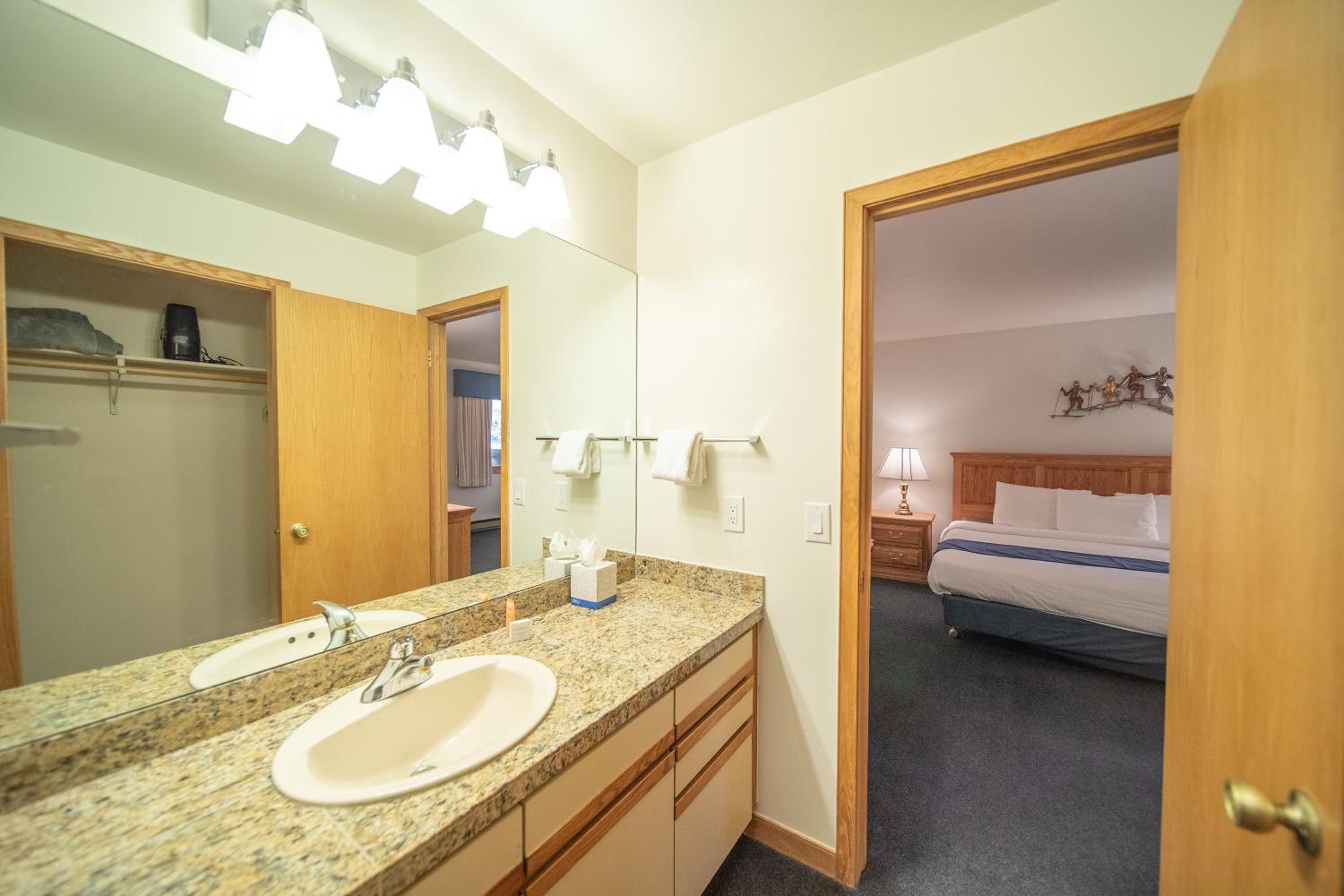 Ski Run 202 by SummitCove Lodging