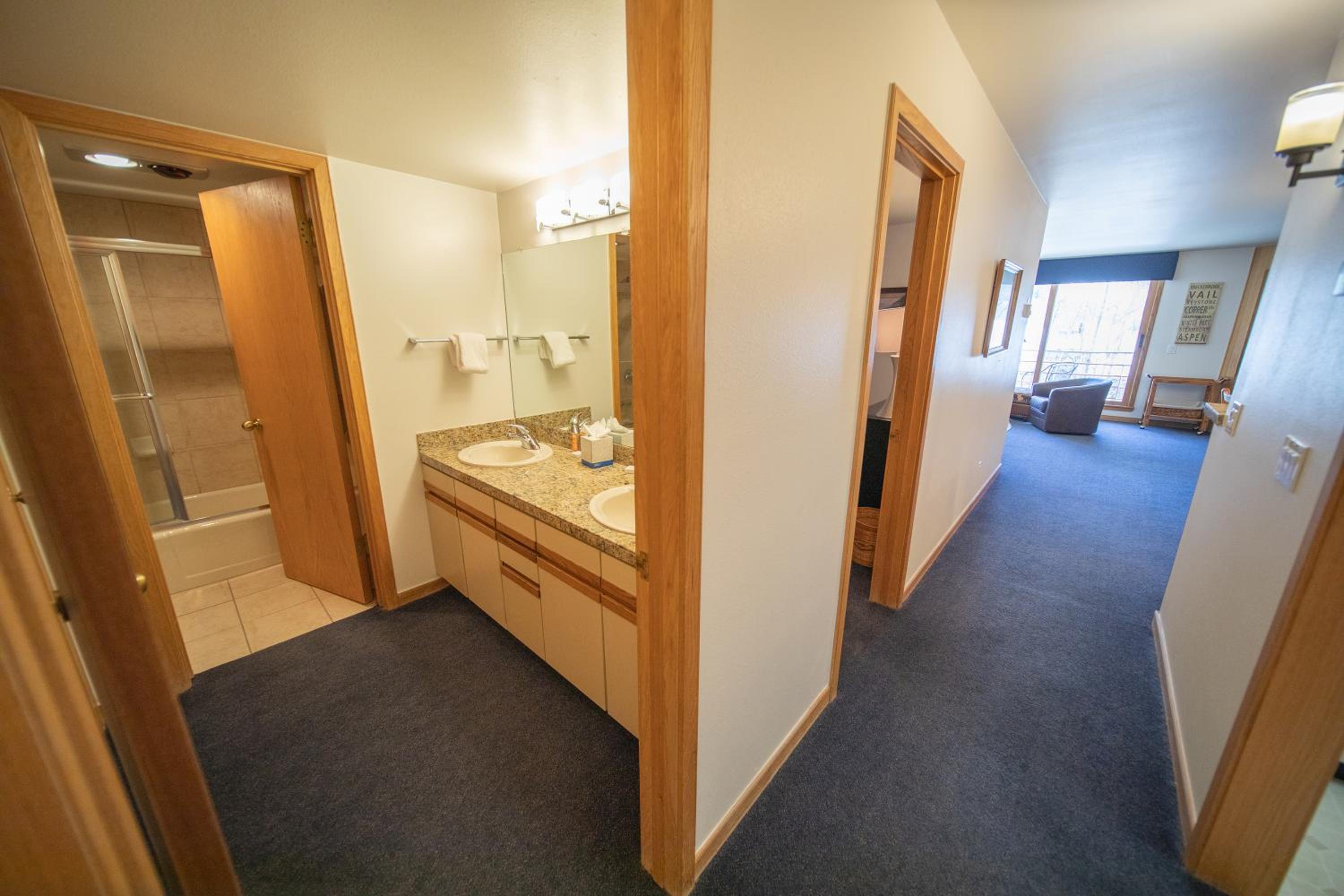 Ski Run 202 by SummitCove Lodging