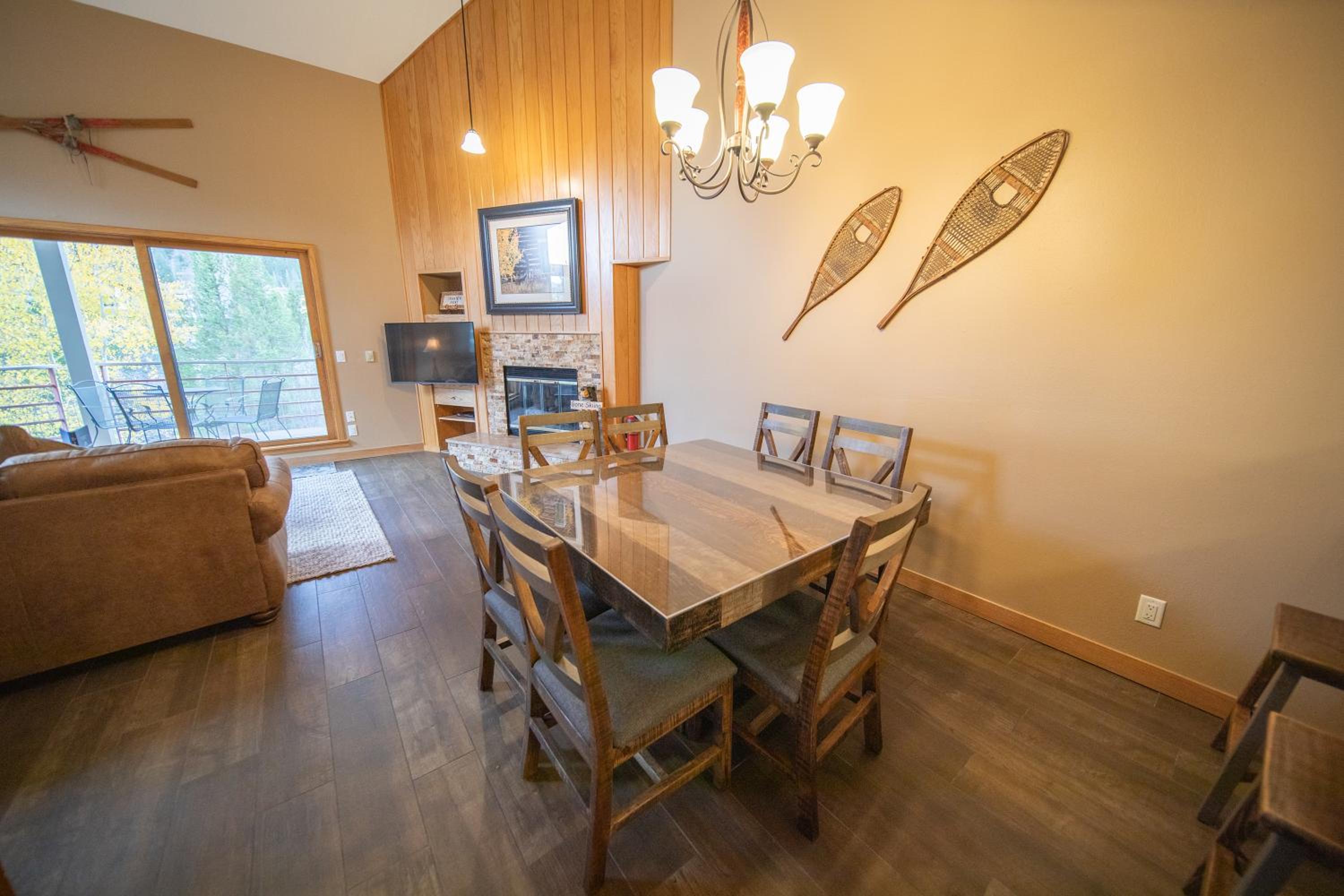 Ski Run 411 by SummitCove Lodging