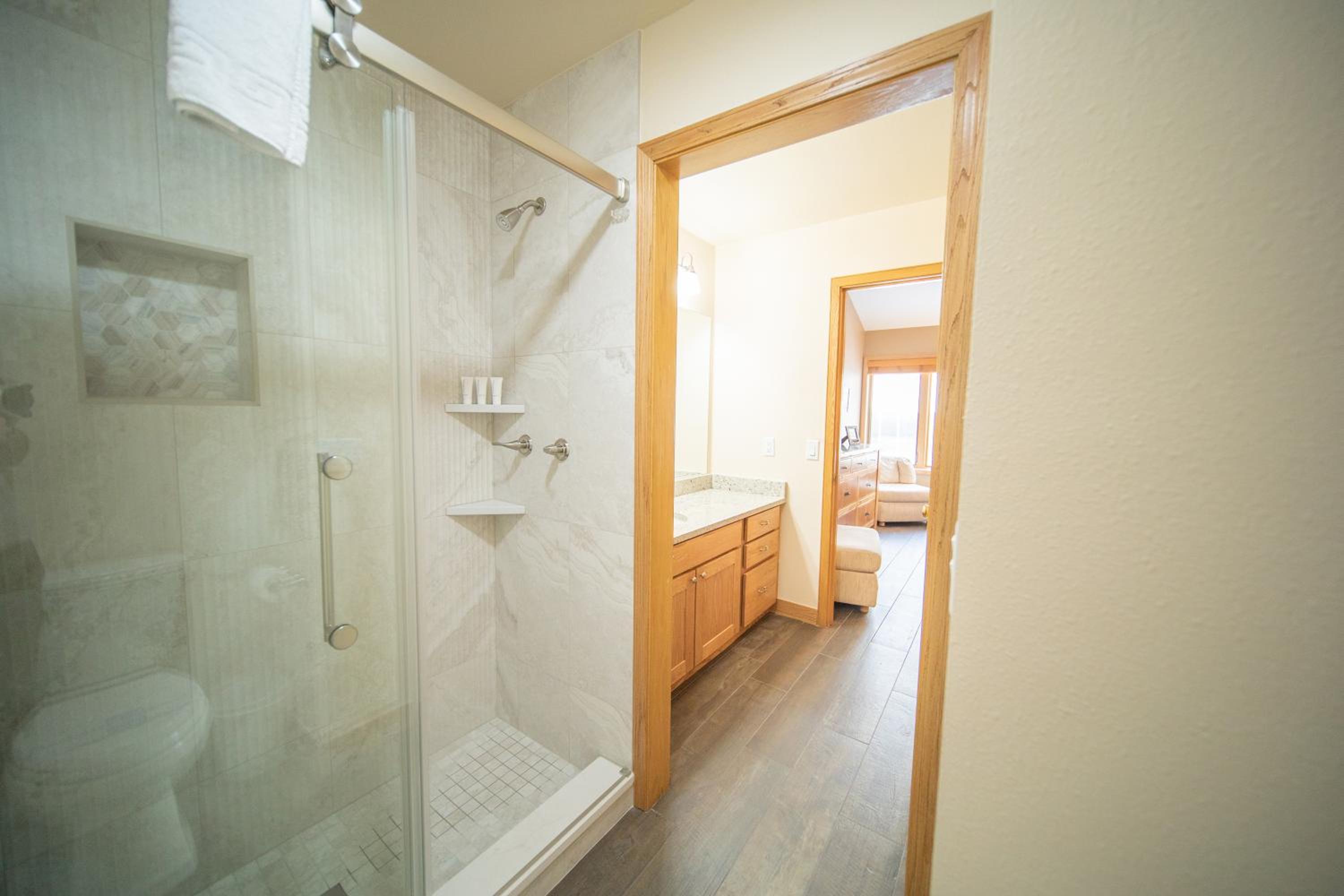 Ski Run 411 by SummitCove Lodging