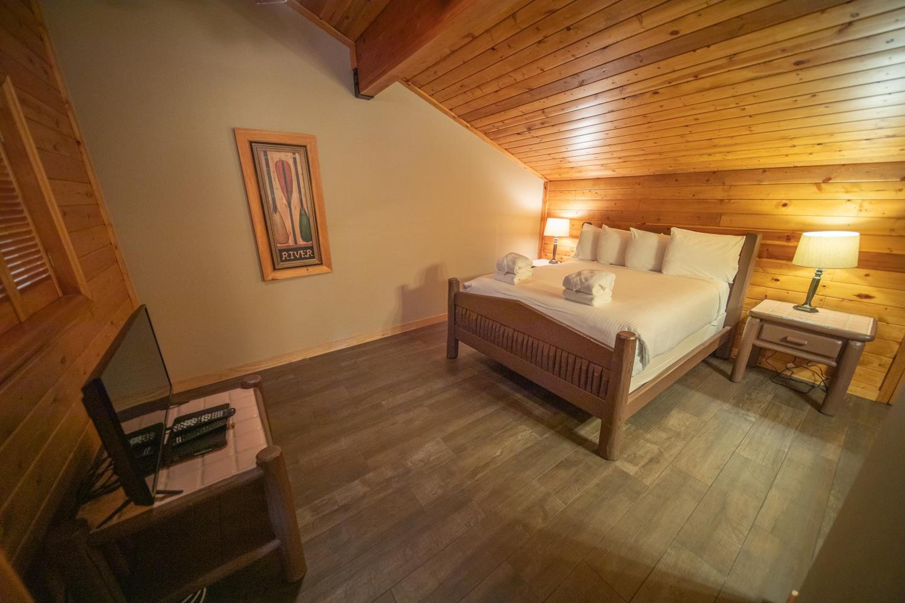 Ski Run 411 by SummitCove Lodging