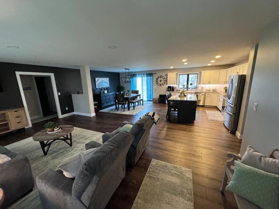 Beck Lake House view 3