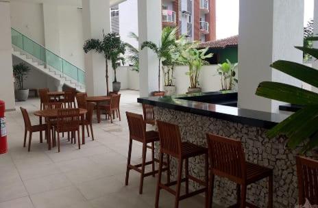 Apartamento com Lazer completo wifi, ar nos quartos