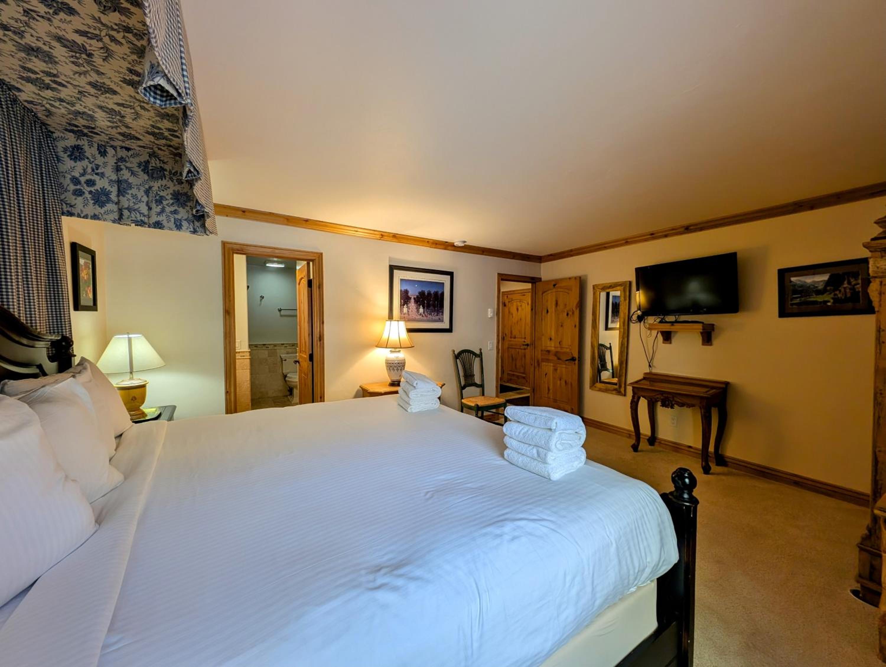 Ski Run 501 by SummitCove Lodging