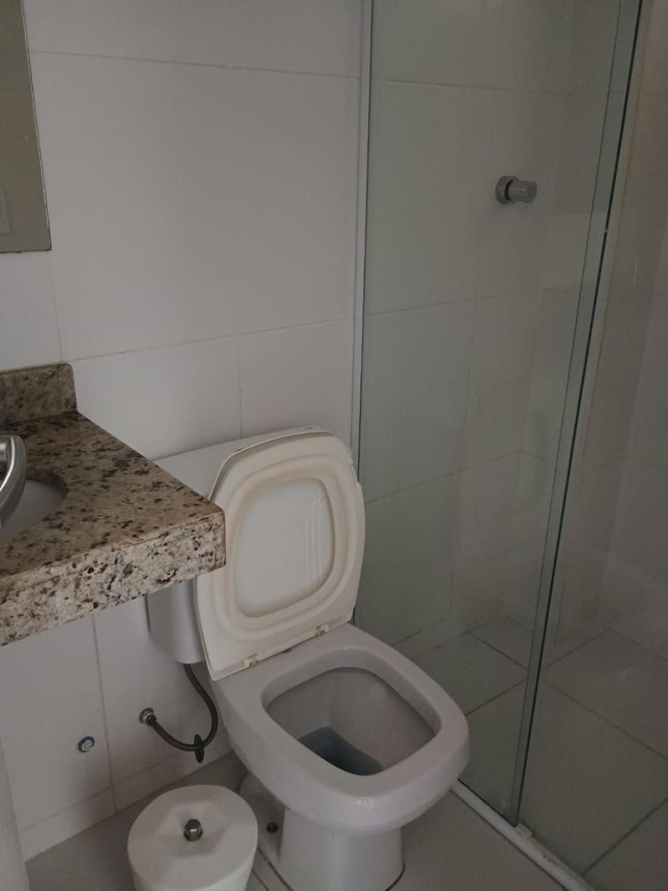 Apartamento com Lazer completo wifi, ar nos quartos