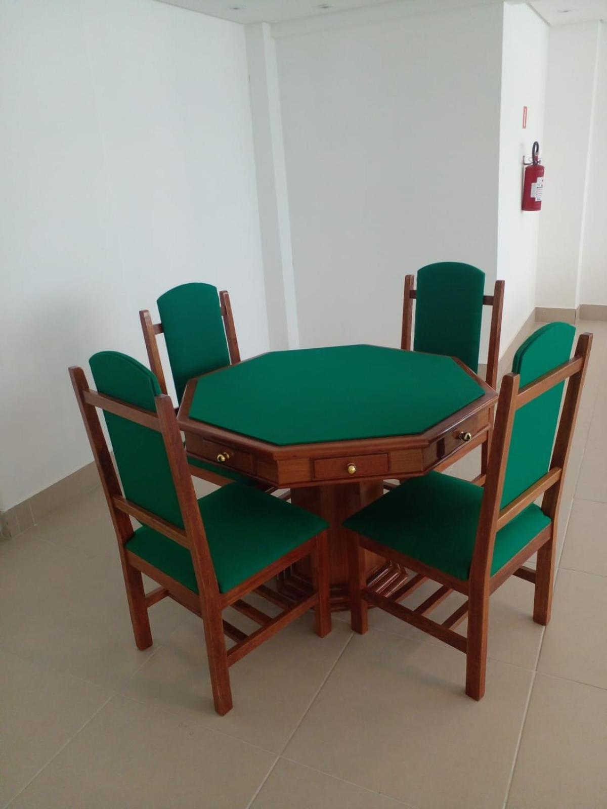 Apartamento com Lazer completo wifi, ar nos quartos