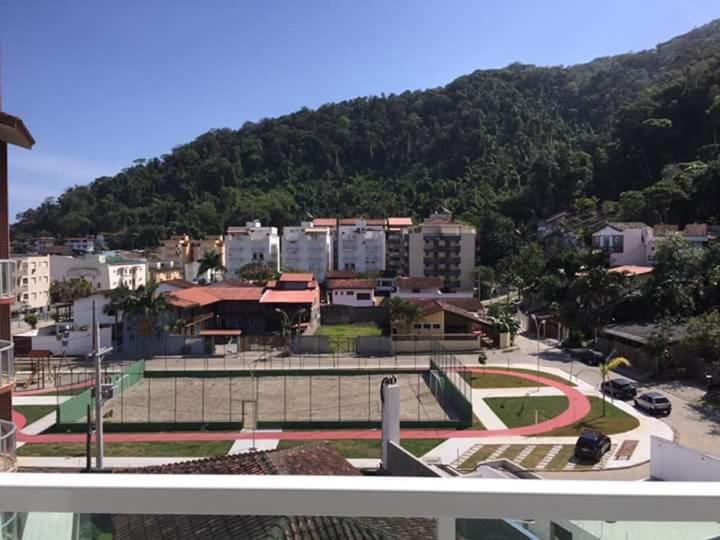Apartamento com Lazer completo wifi, ar nos quartos