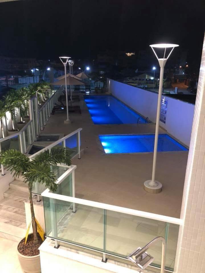 Apartamento com Lazer completo wifi, ar nos quartos