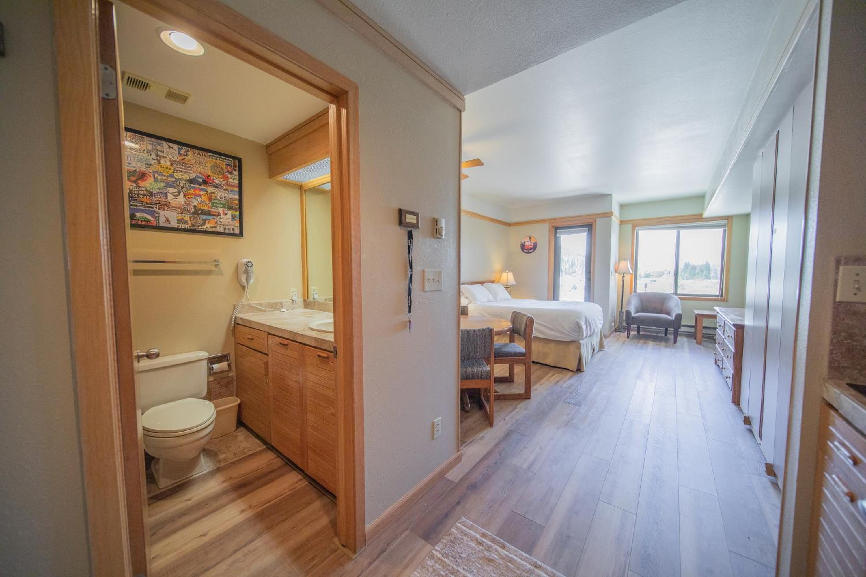 Slopeside 2736A by SummitCove Lodging