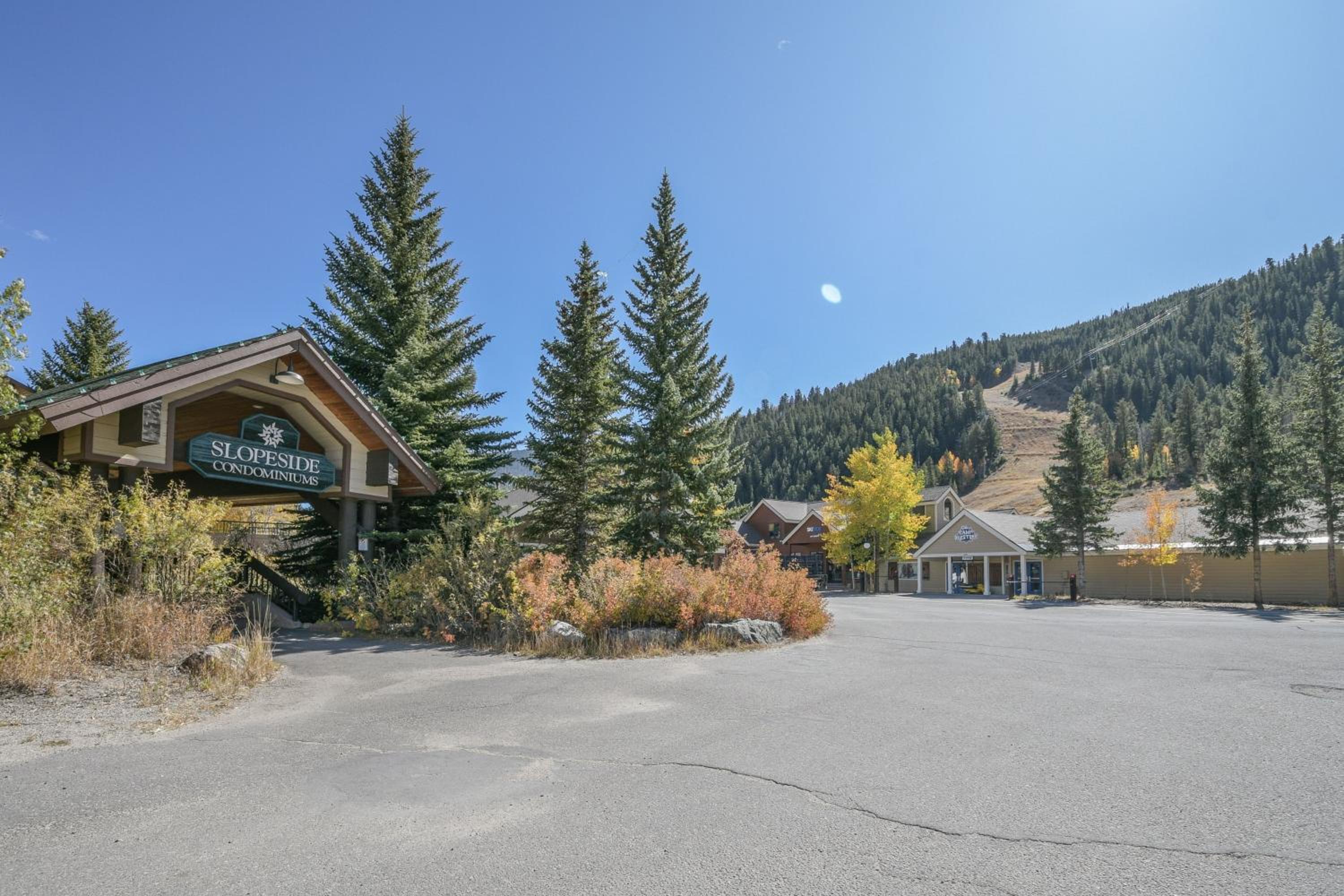 Slopeside 2777B by SummitCove Lodging view 2