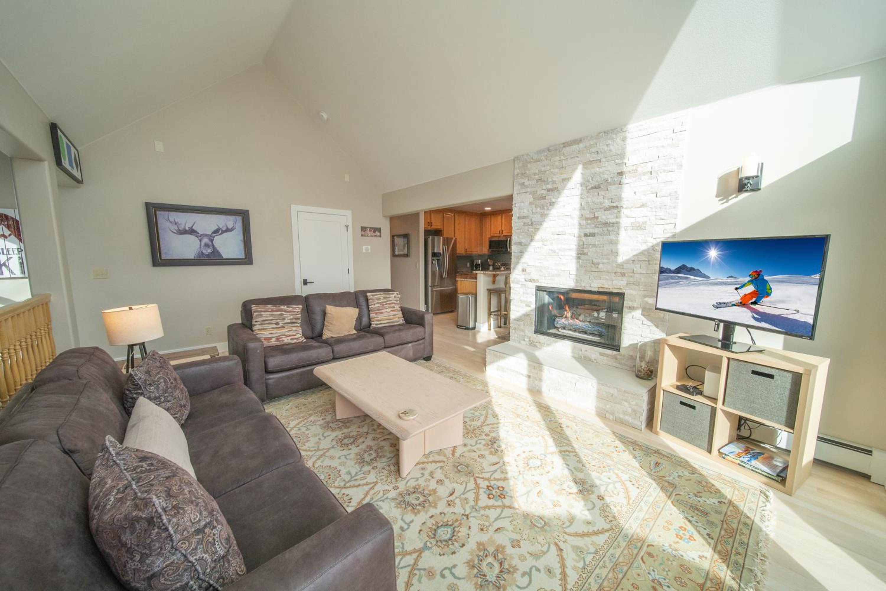 Snake River 13 by SummitCove Lodging