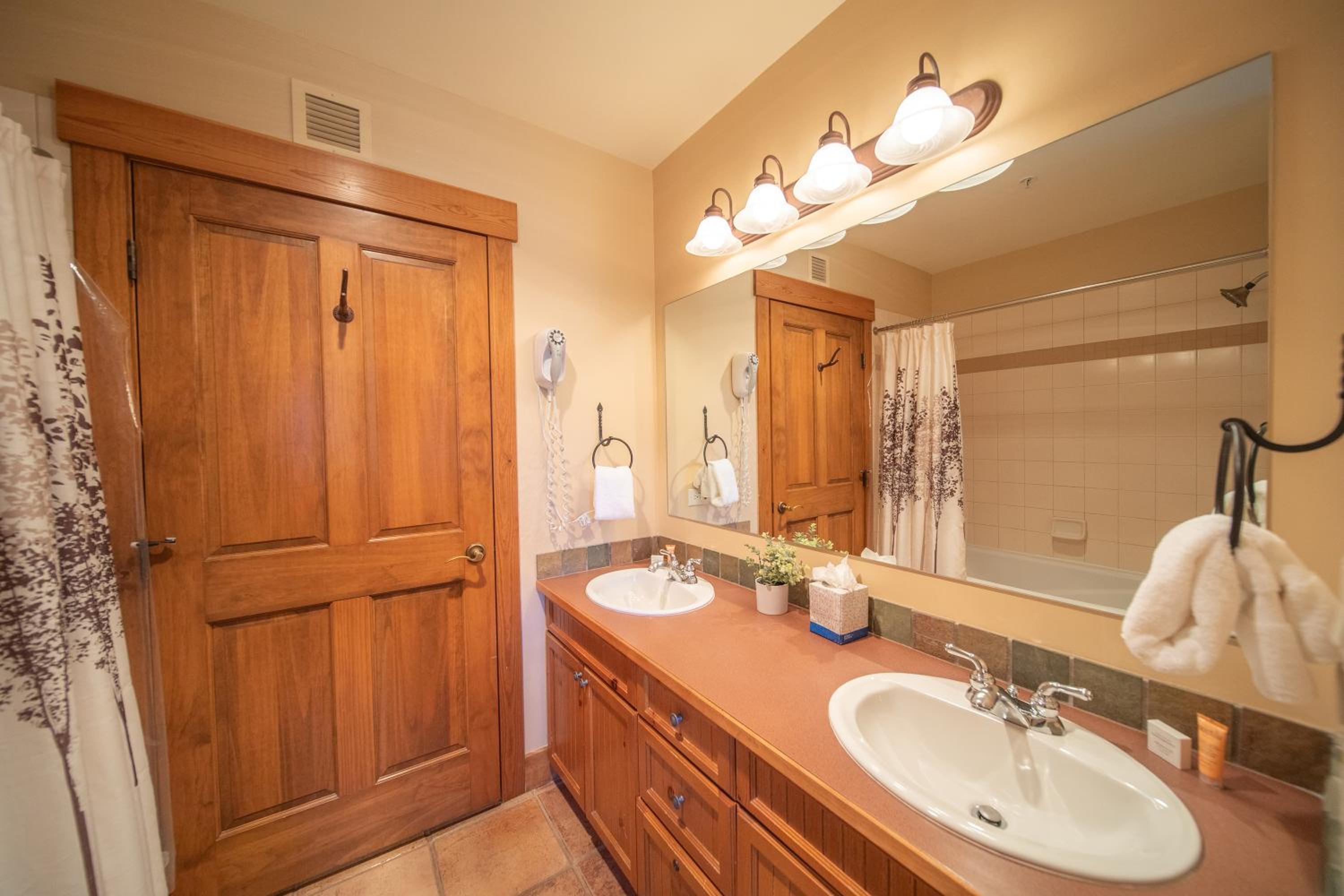 Springs 8862 by SummitCove Lodging in Colorado