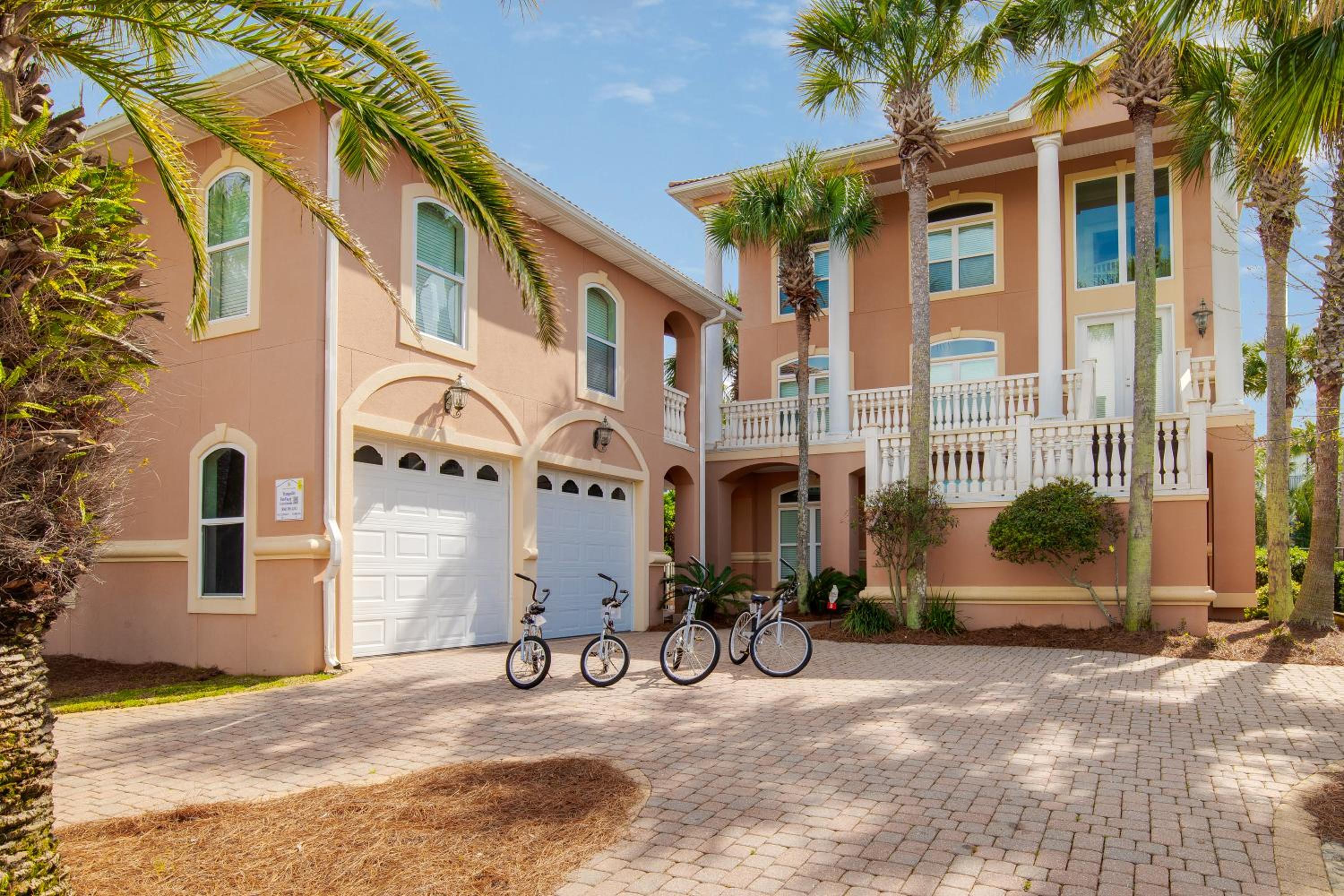 Large Pool - Hot Tub - Elevator - Gated Community view 2